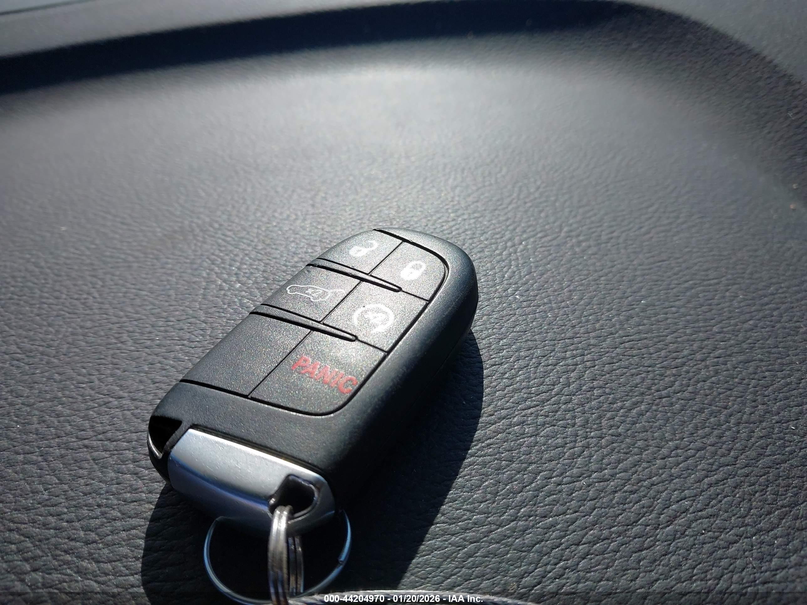 JEEP GRAND image 11
