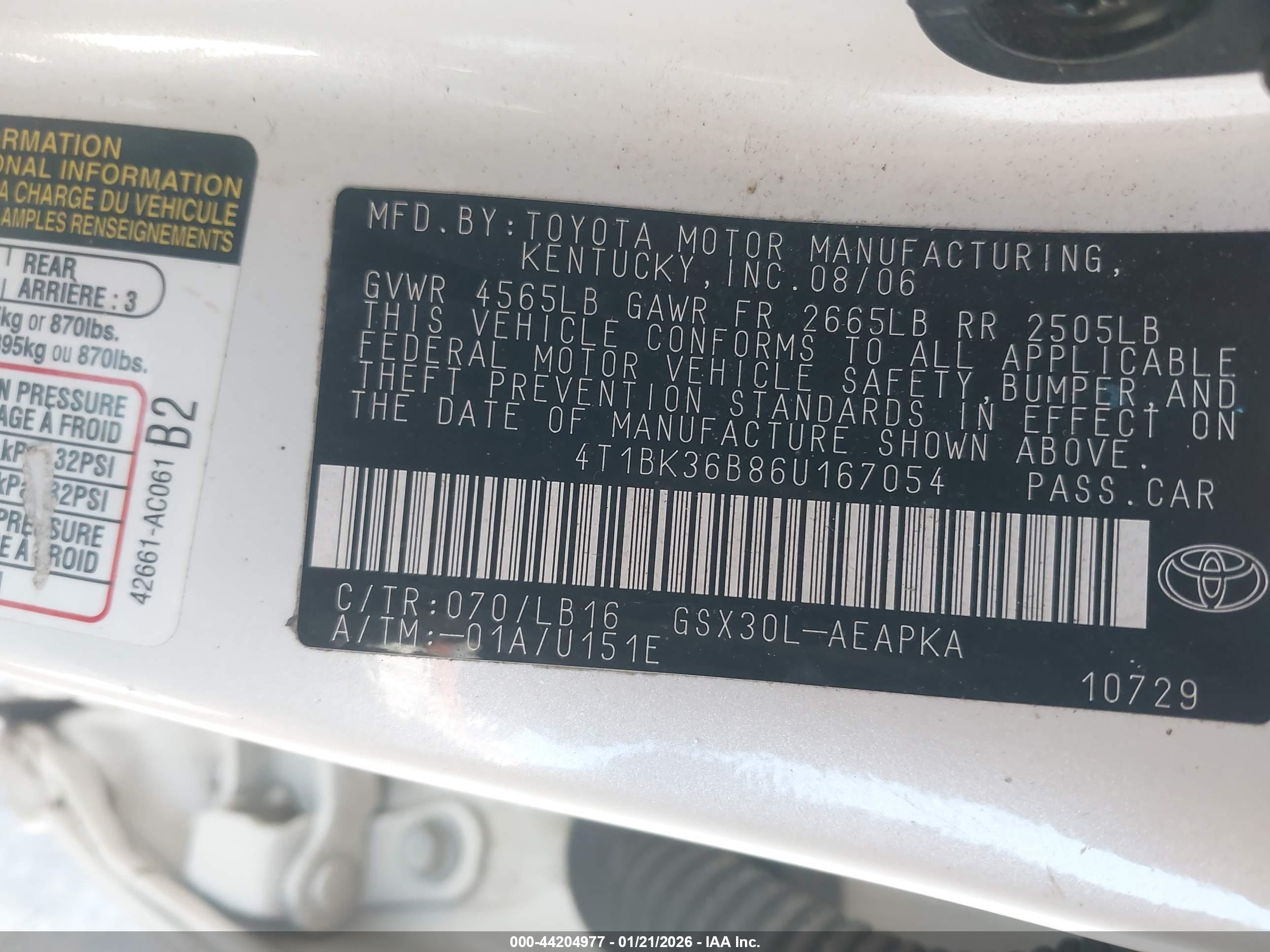 TOYOTA AVALON image 9