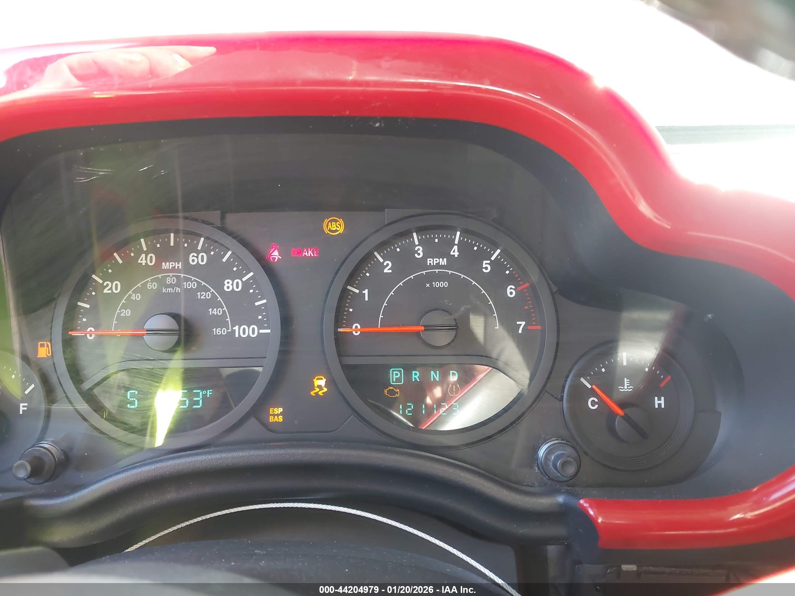 JEEP WRANGLER image 7