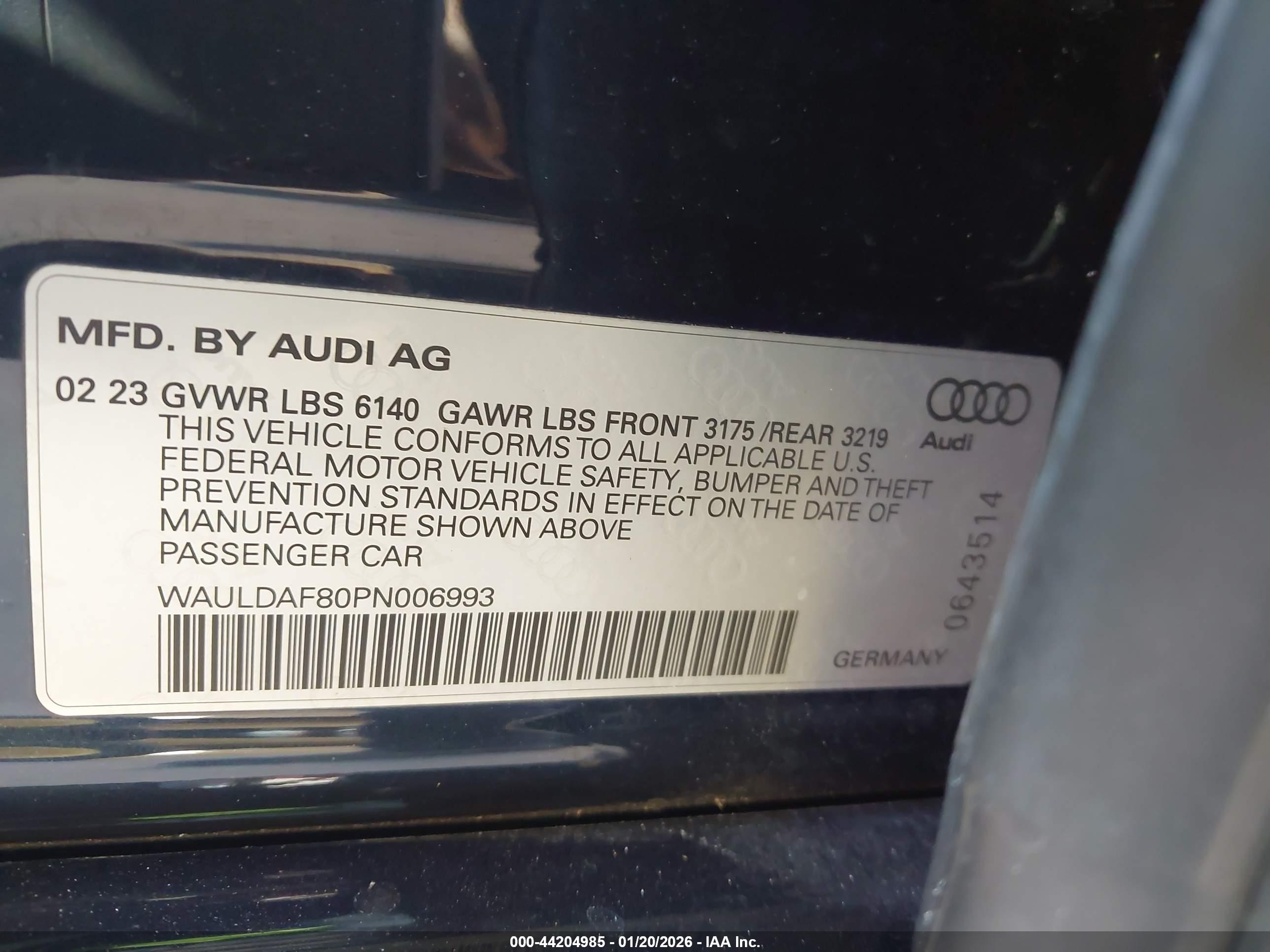 AUDI A8 image 9