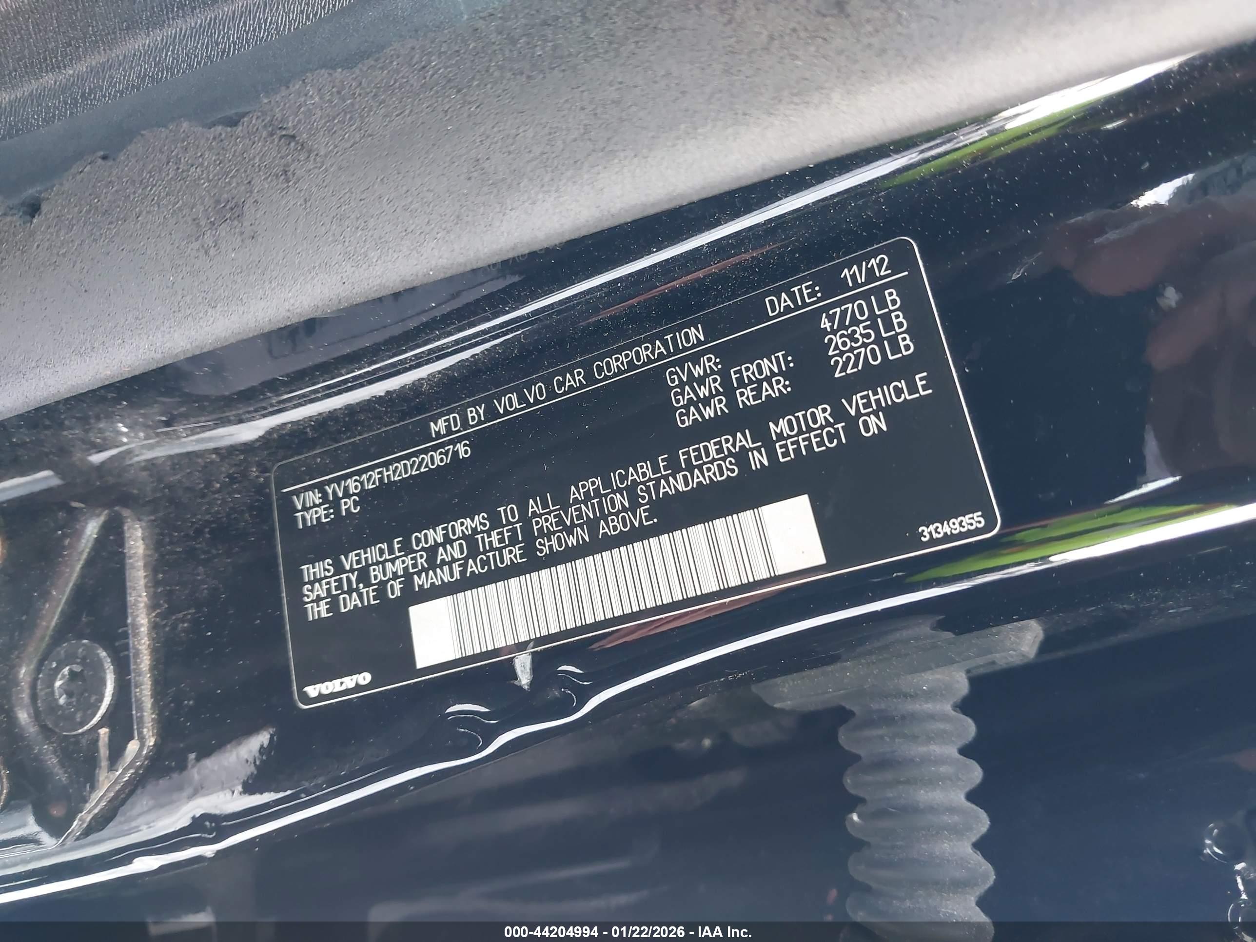 VOLVO S60 image 9