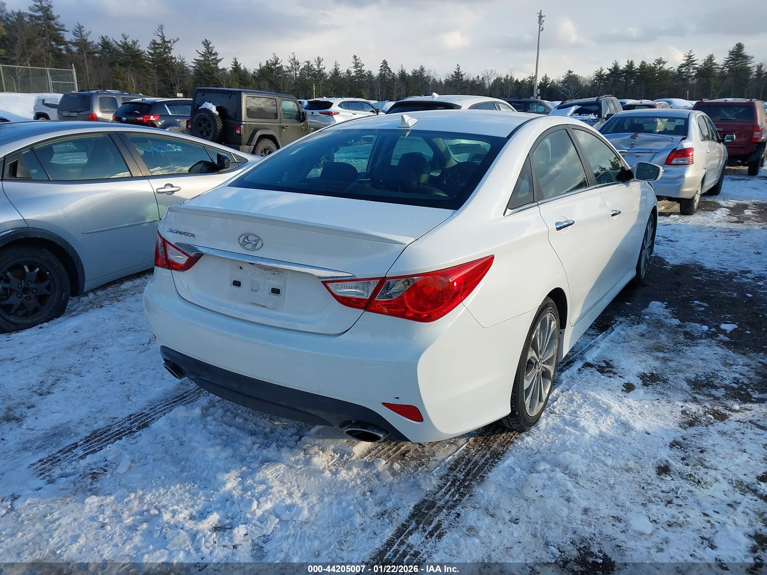 HYUNDAI SONATA image 4
