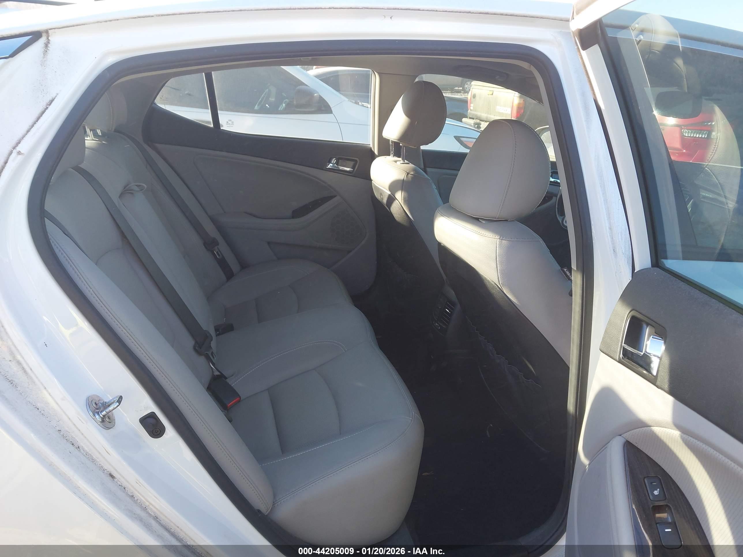 KIA OPTIMA image 8