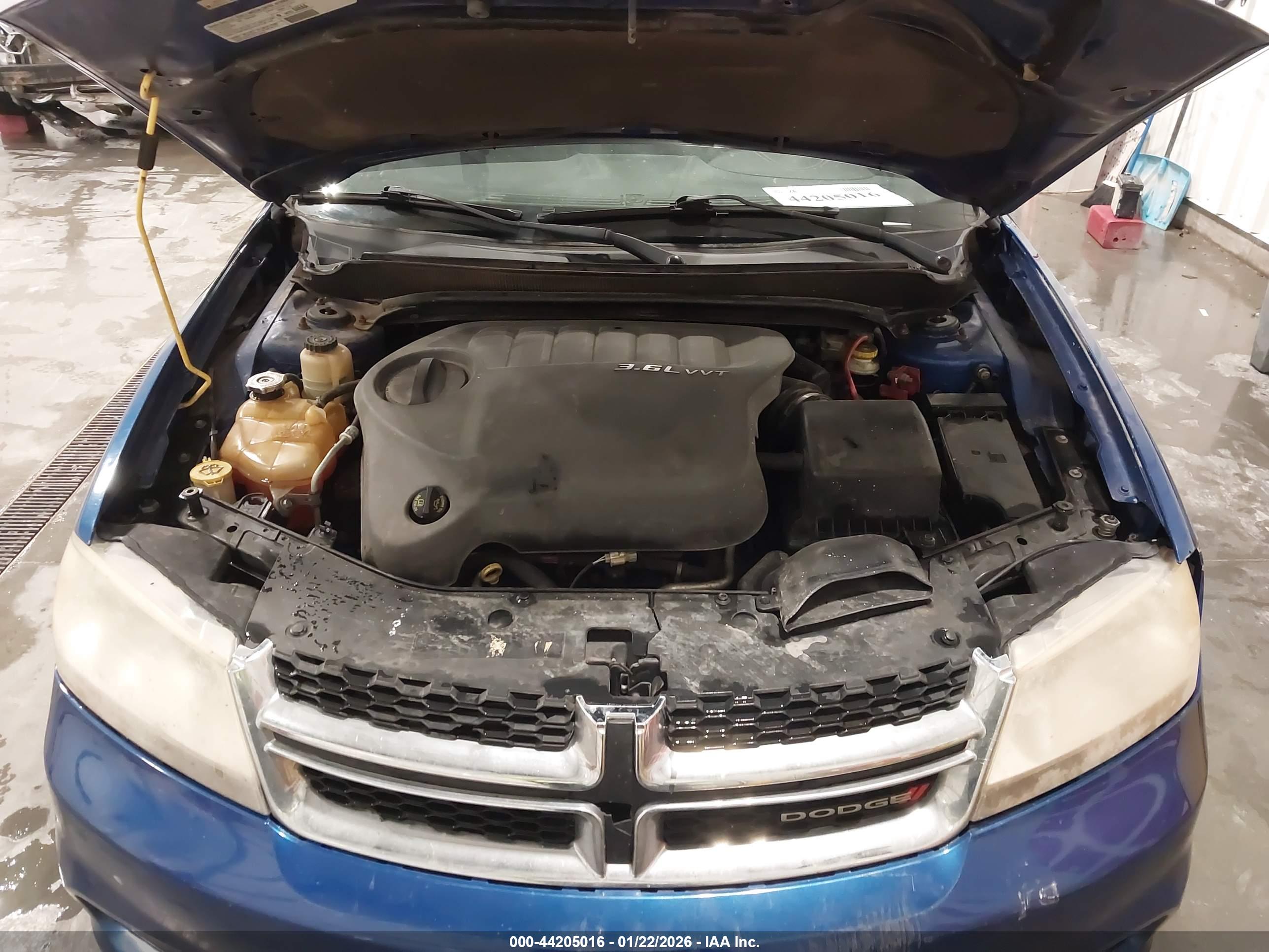 DODGE AVENGER image 10