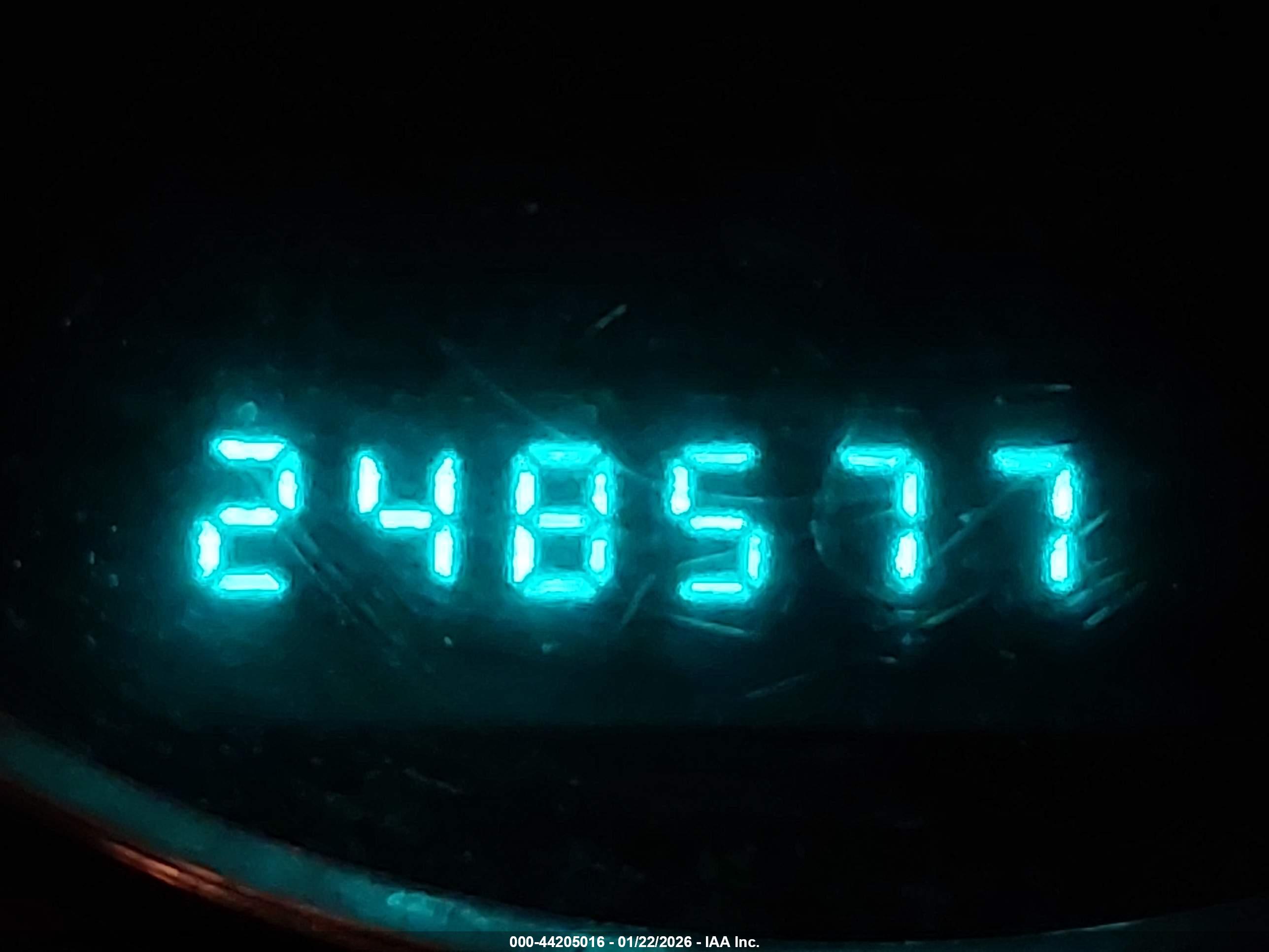 DODGE AVENGER image 7