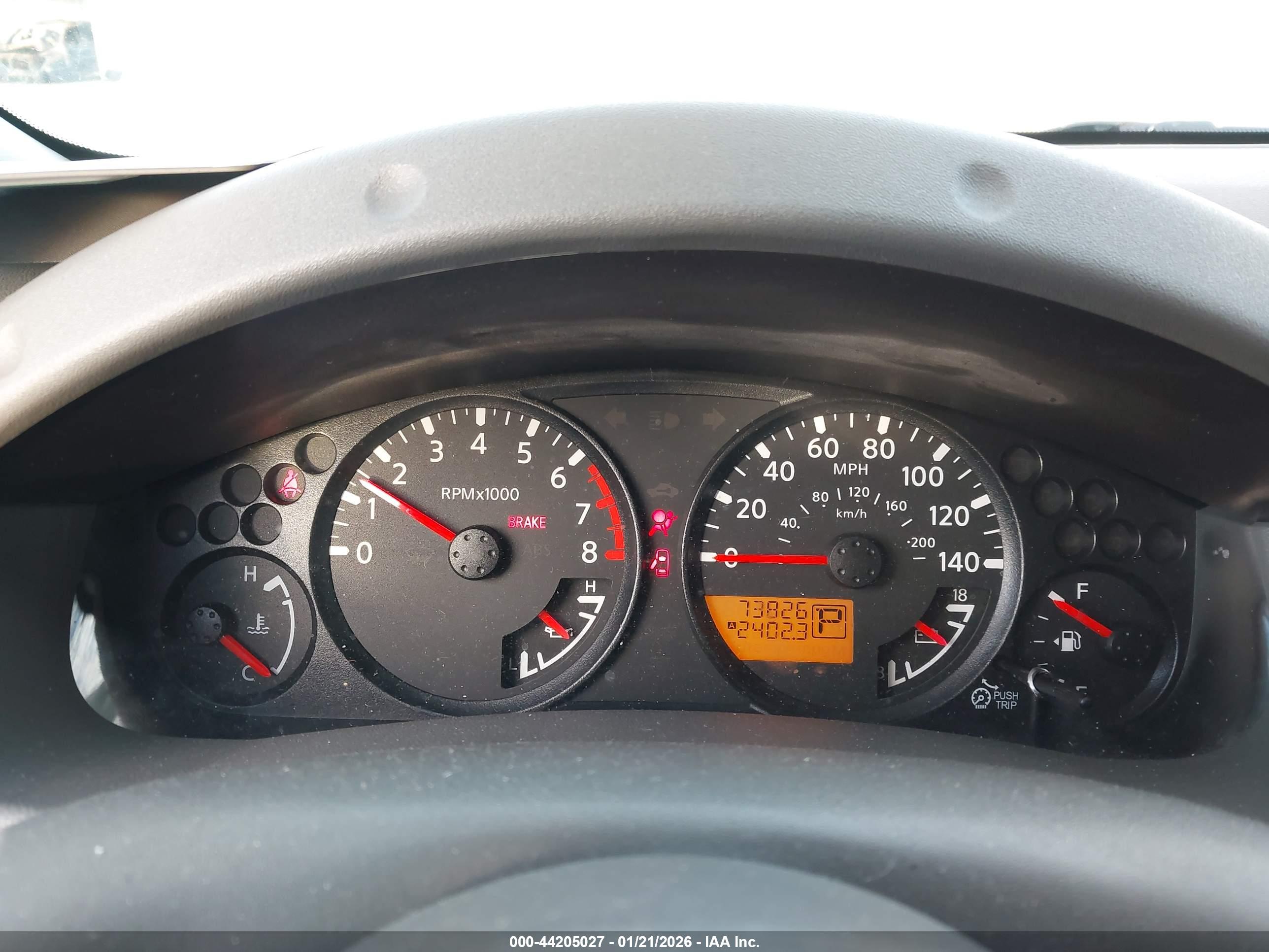 NISSAN FRONTIER image 7