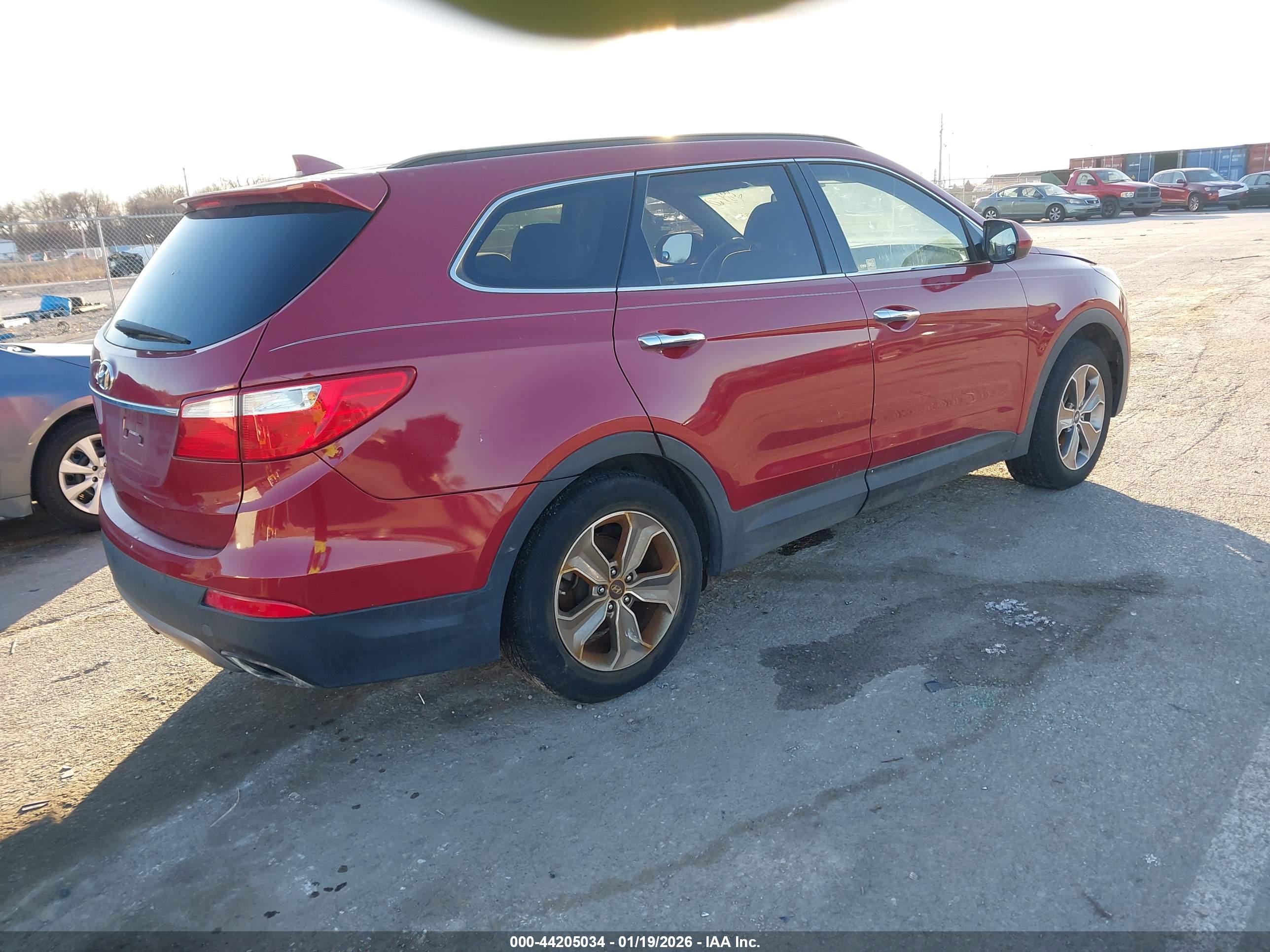 HYUNDAI SANTA image 4