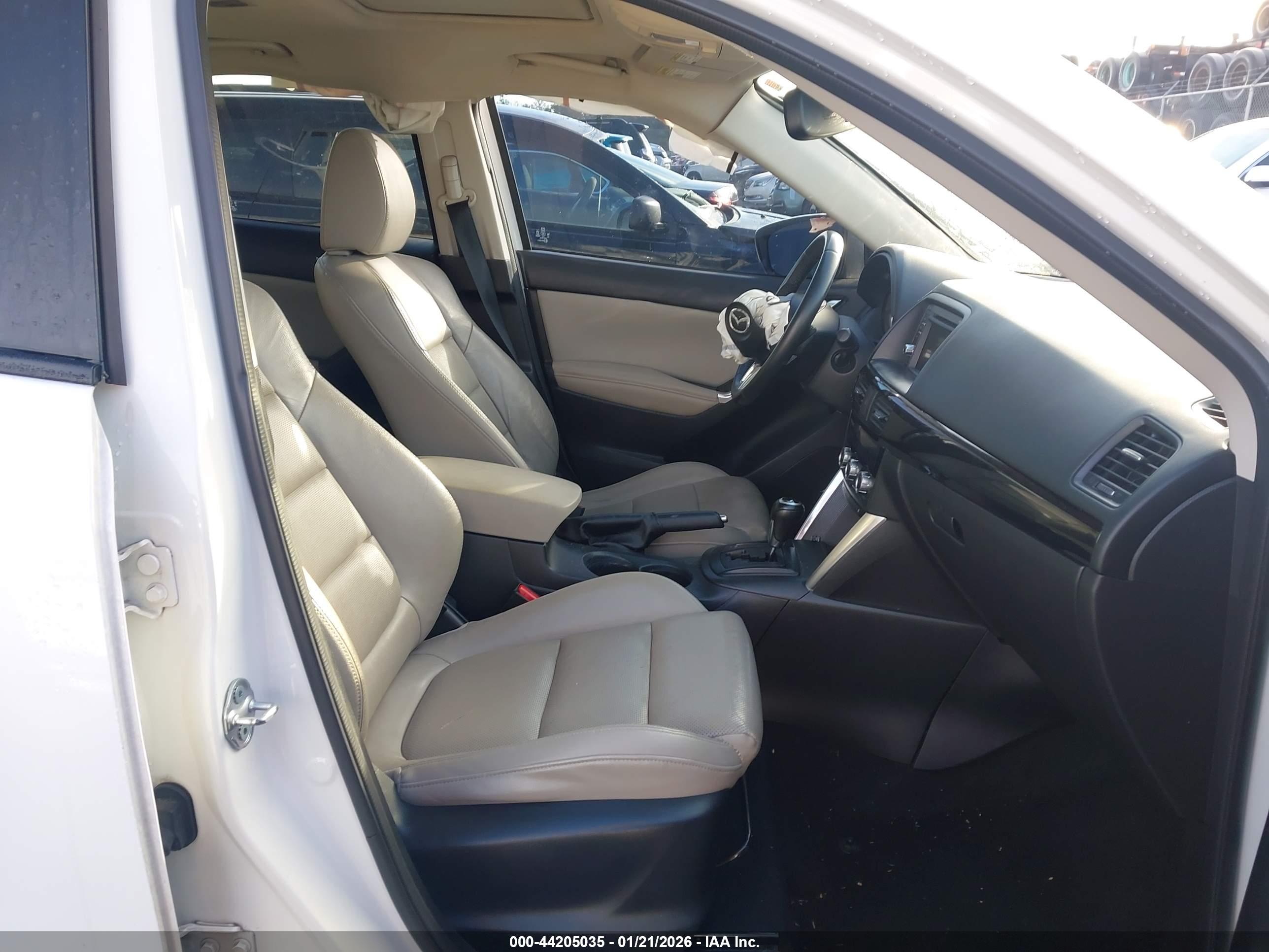 MAZDA CX-5 image 5