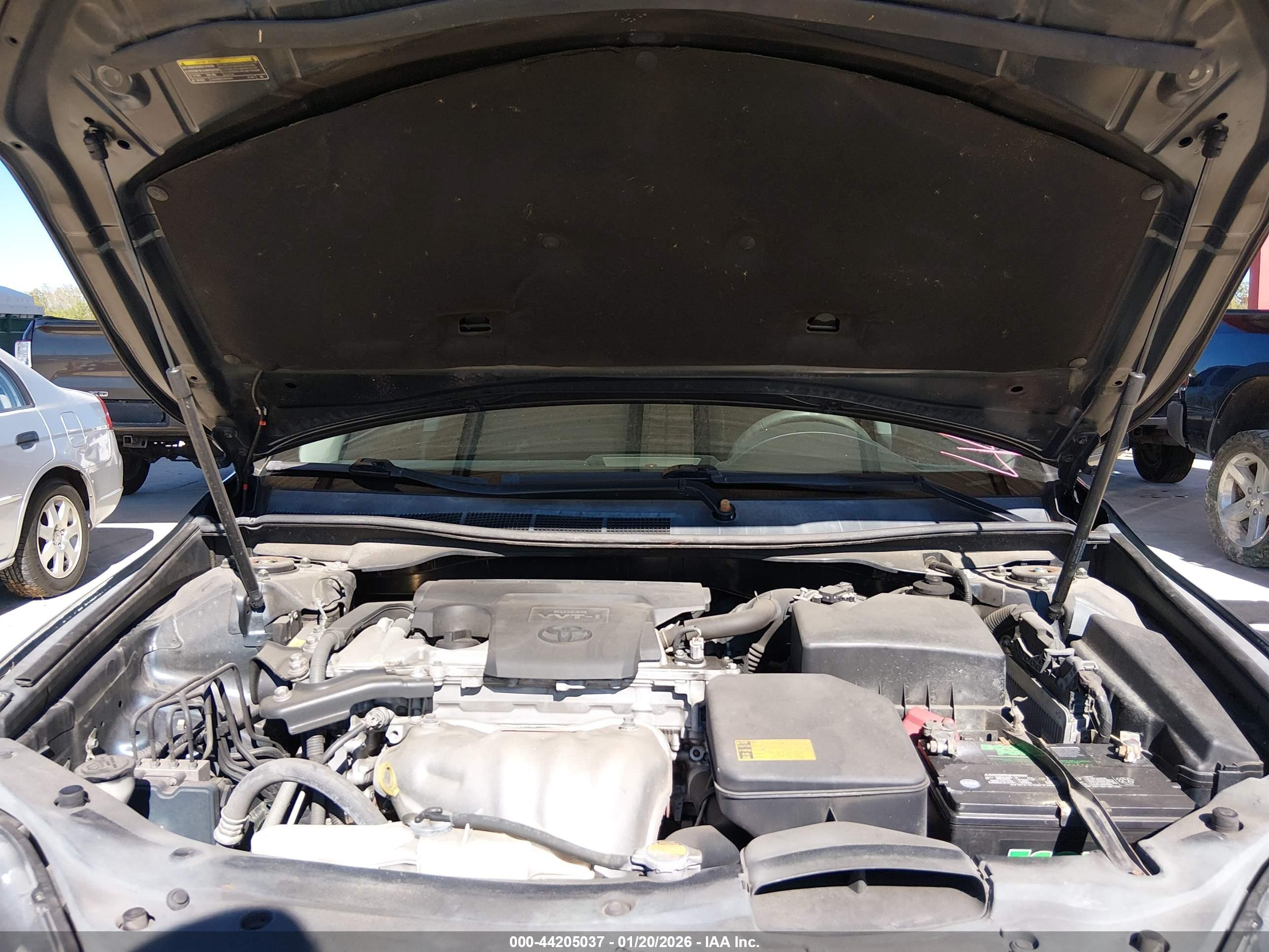 TOYOTA CAMRY image 10
