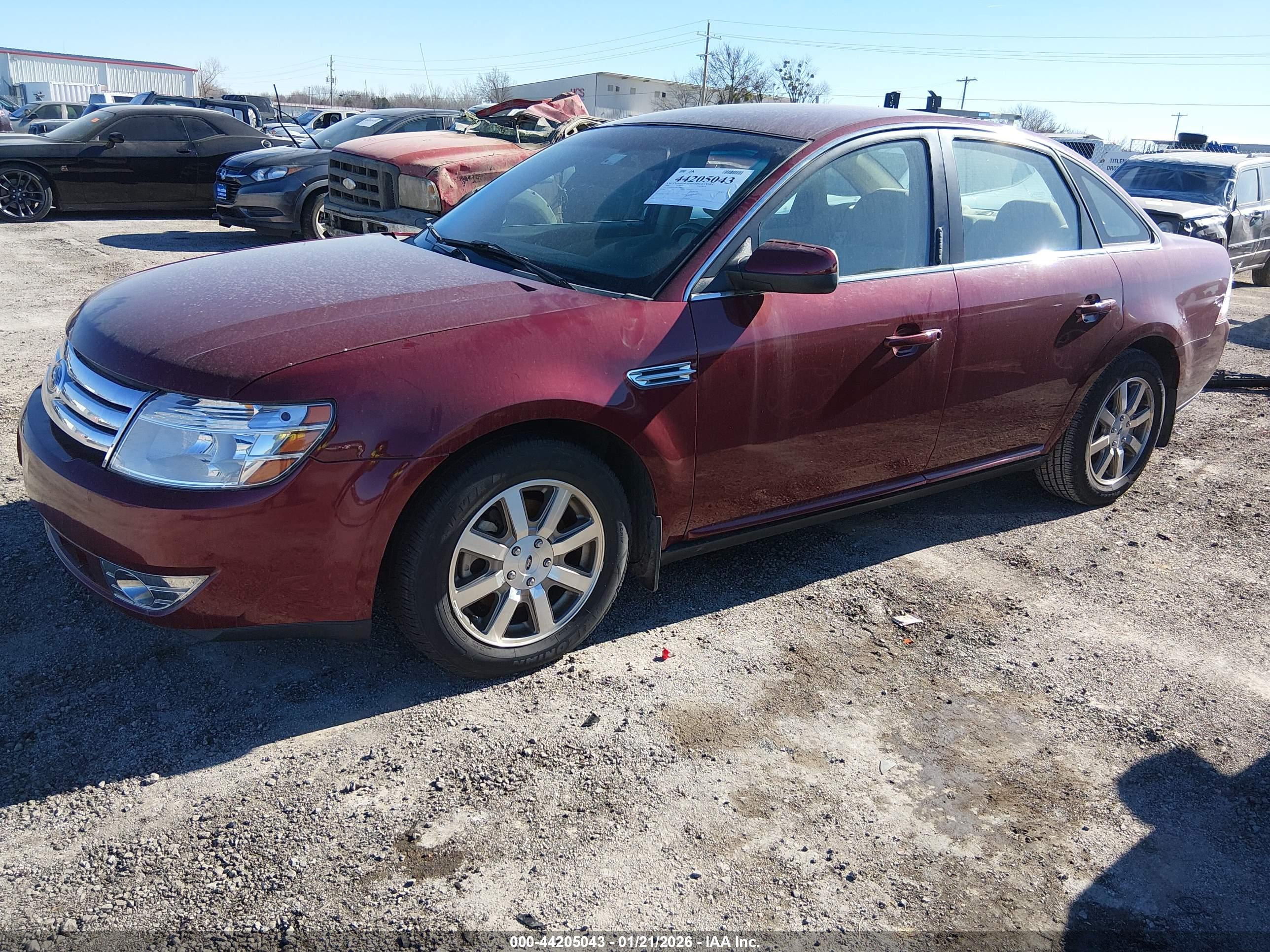 FORD TAURUS image 2