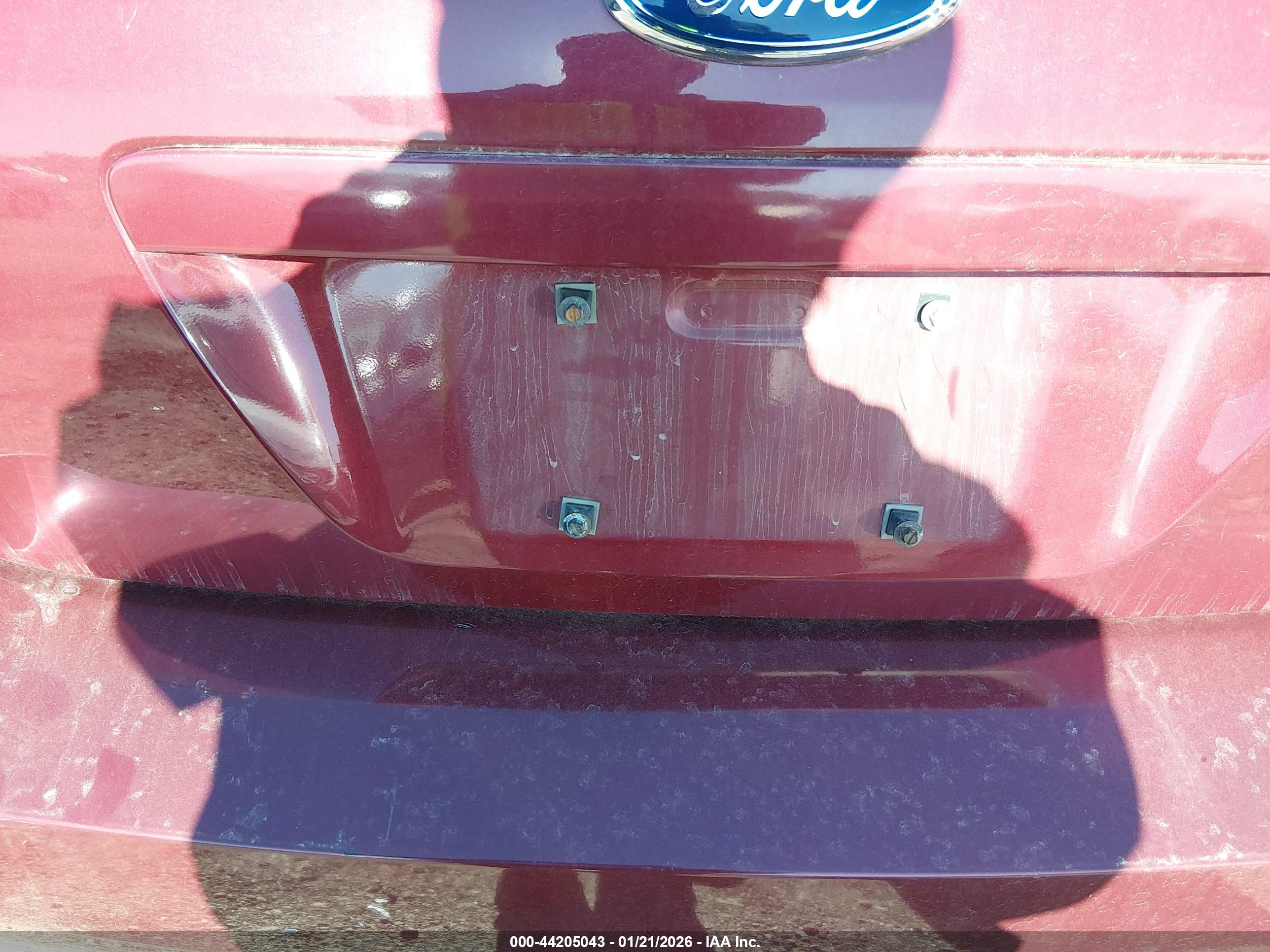 FORD TAURUS image 6
