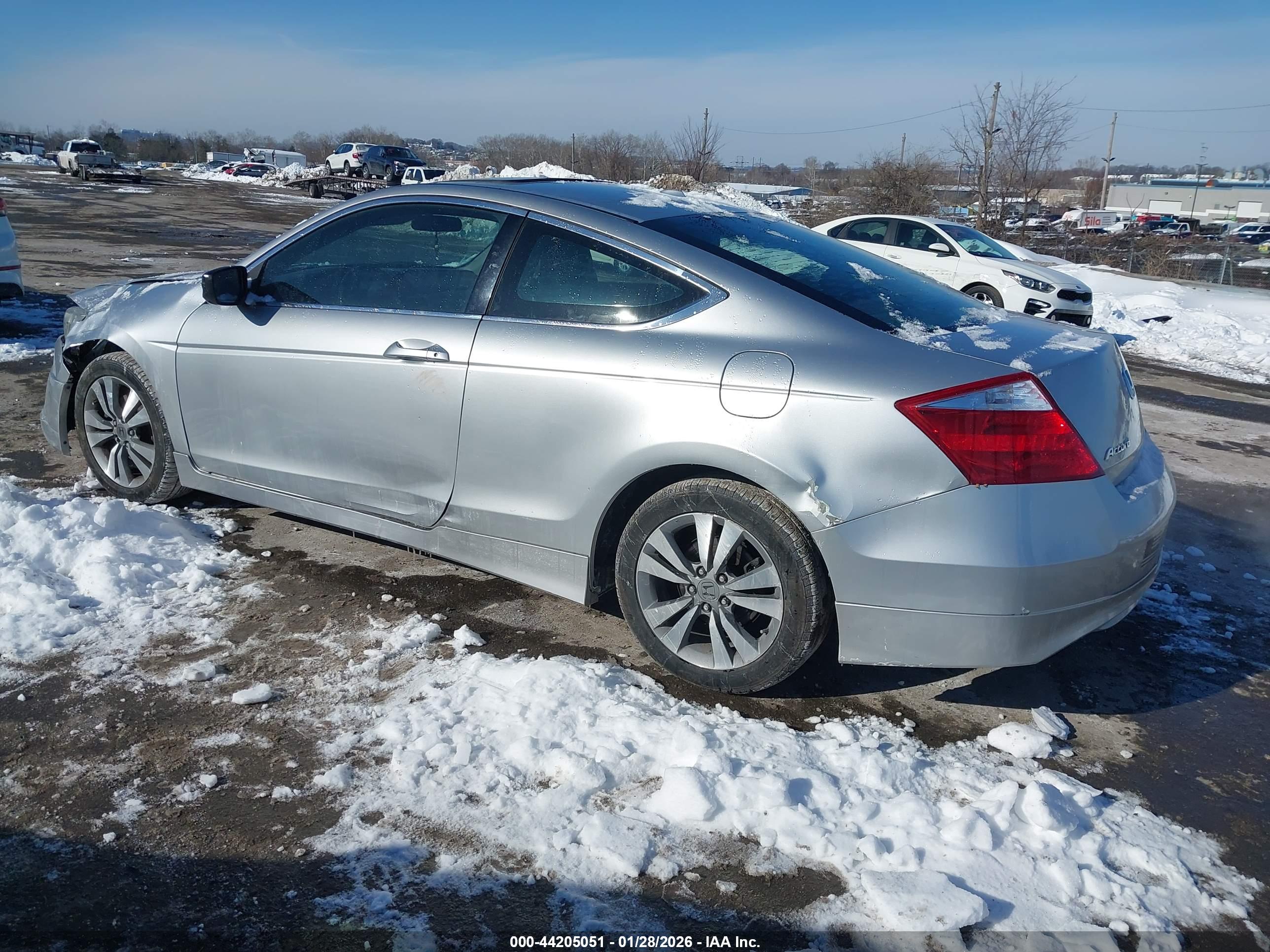 HONDA ACCORD image 3