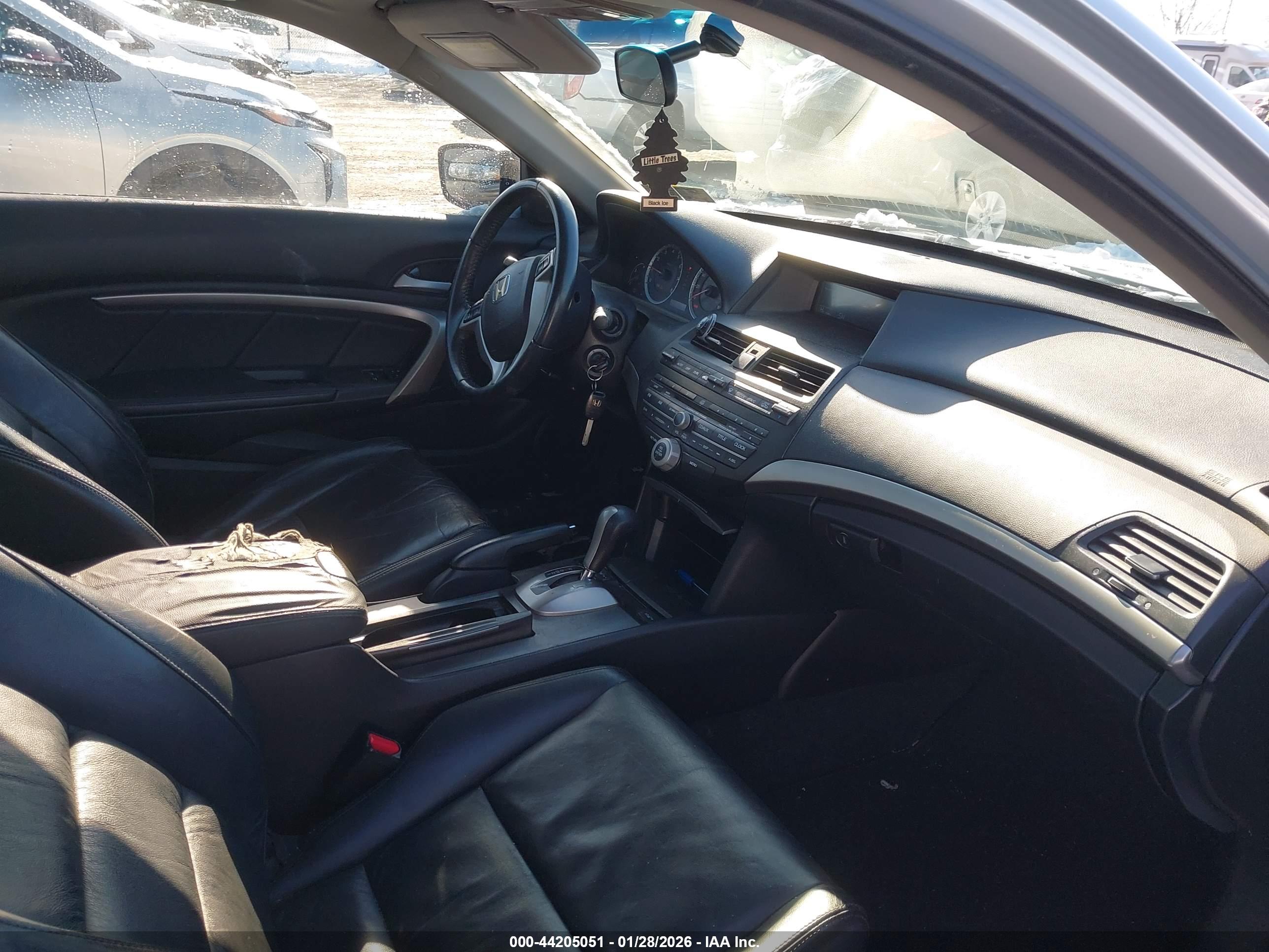 HONDA ACCORD image 5