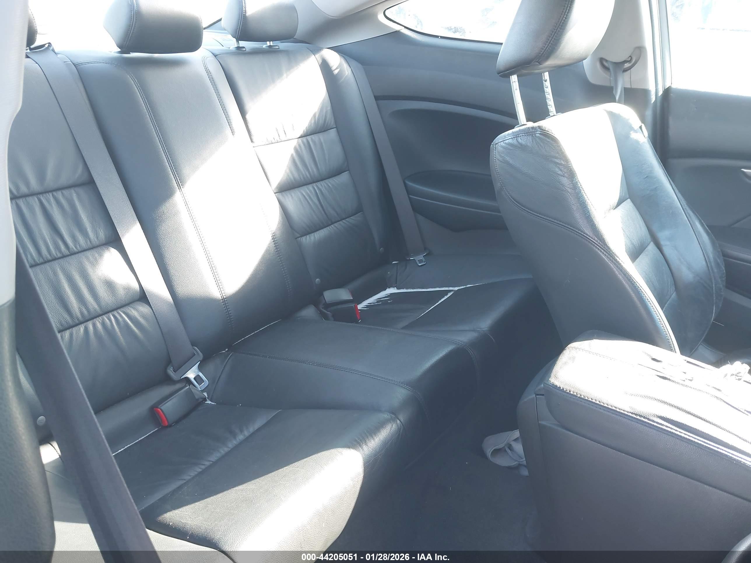 HONDA ACCORD image 8