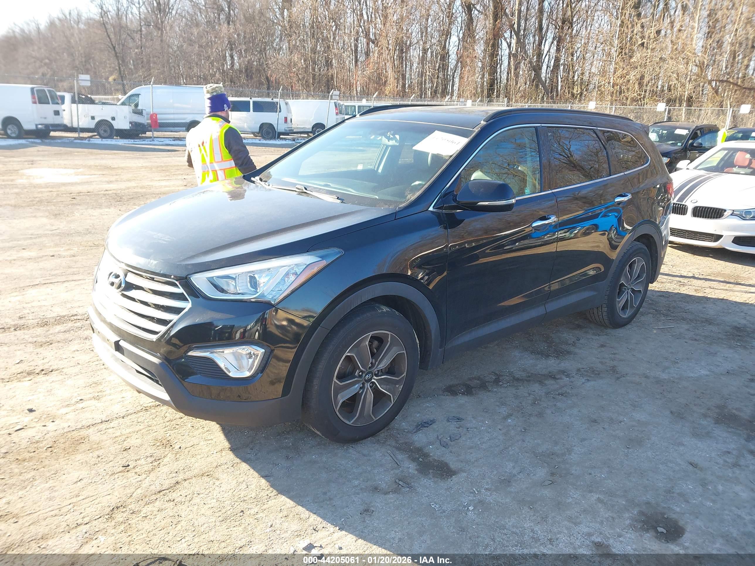 HYUNDAI SANTA image 2