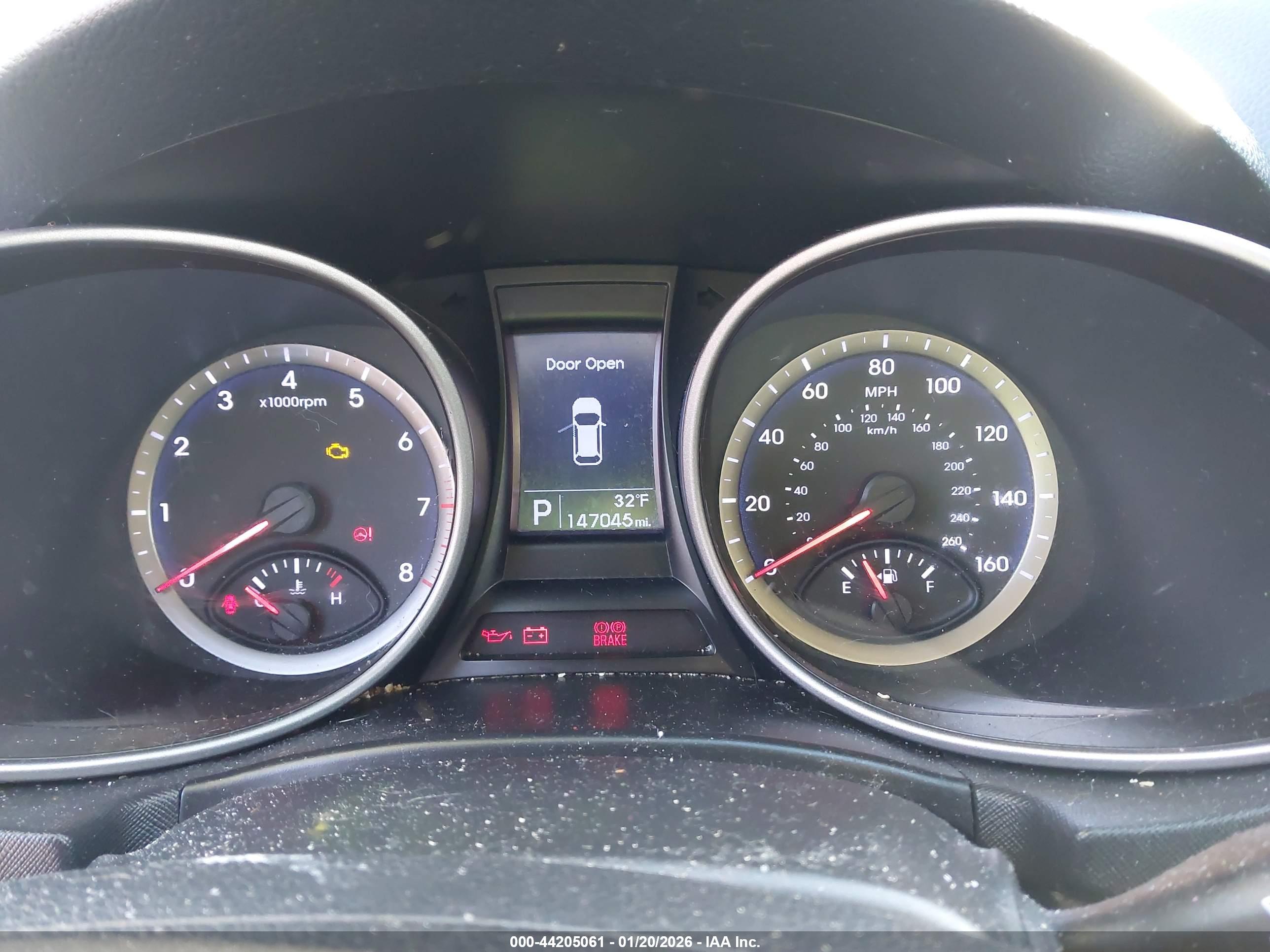 HYUNDAI SANTA image 7