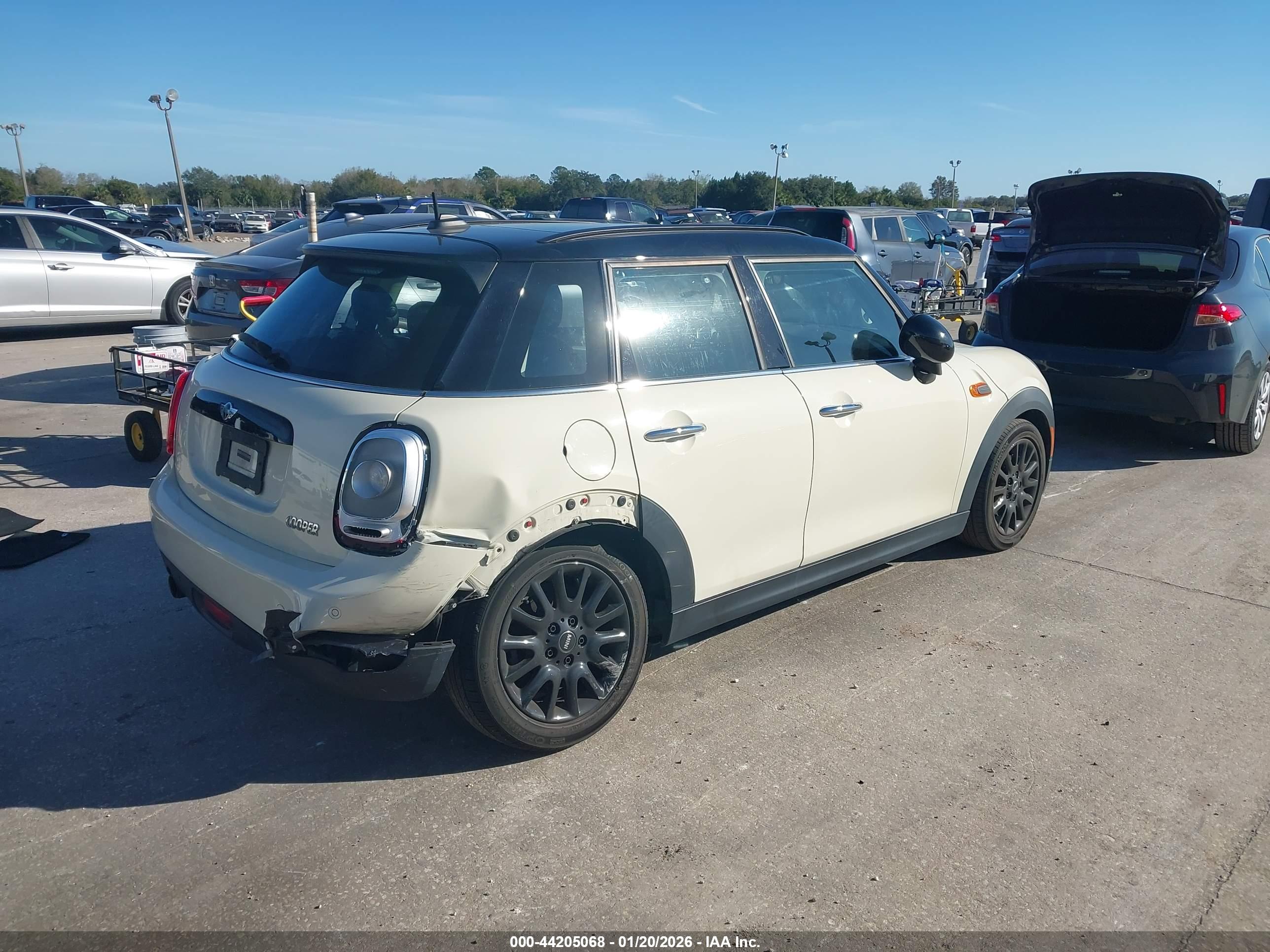 MINI HARDTOP image 4