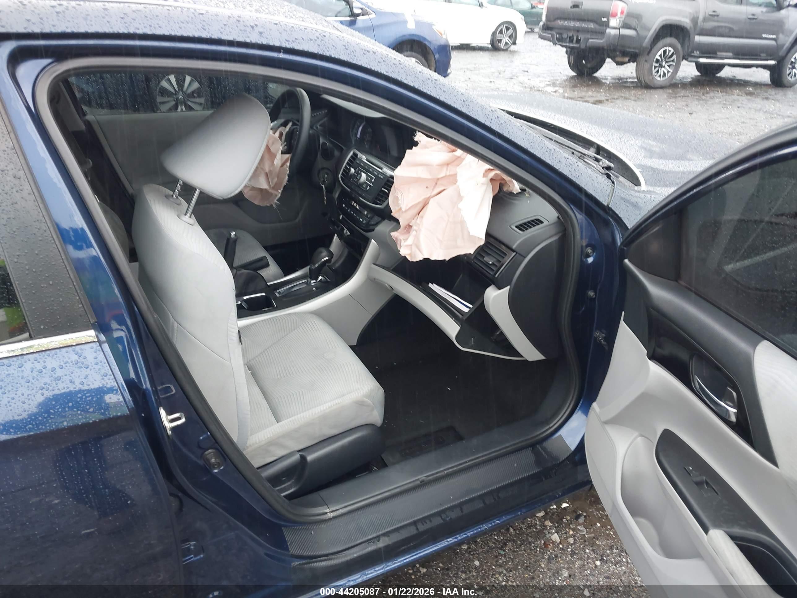 HONDA ACCORD image 5