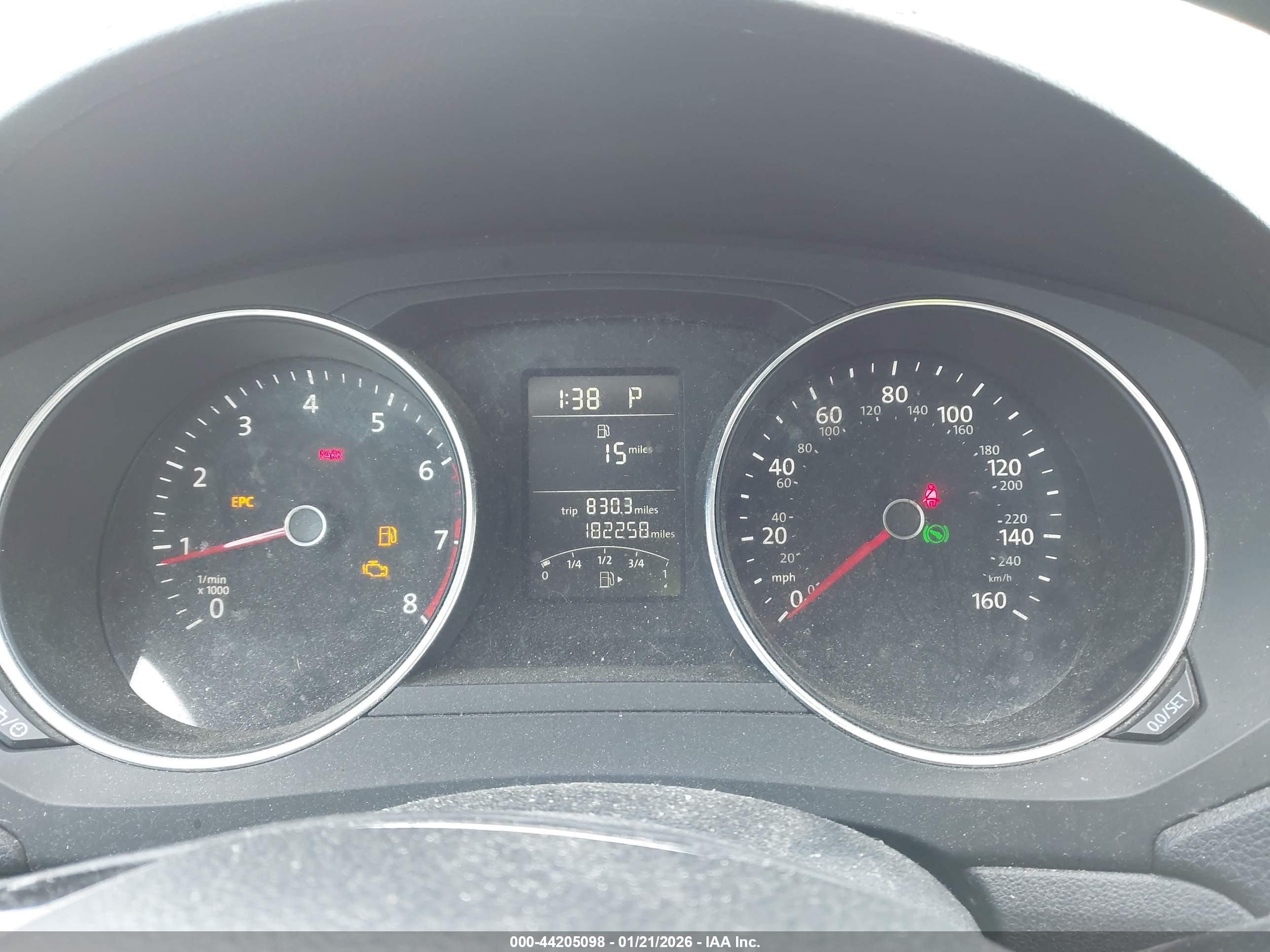 VOLKSWAGEN JETTA image 7