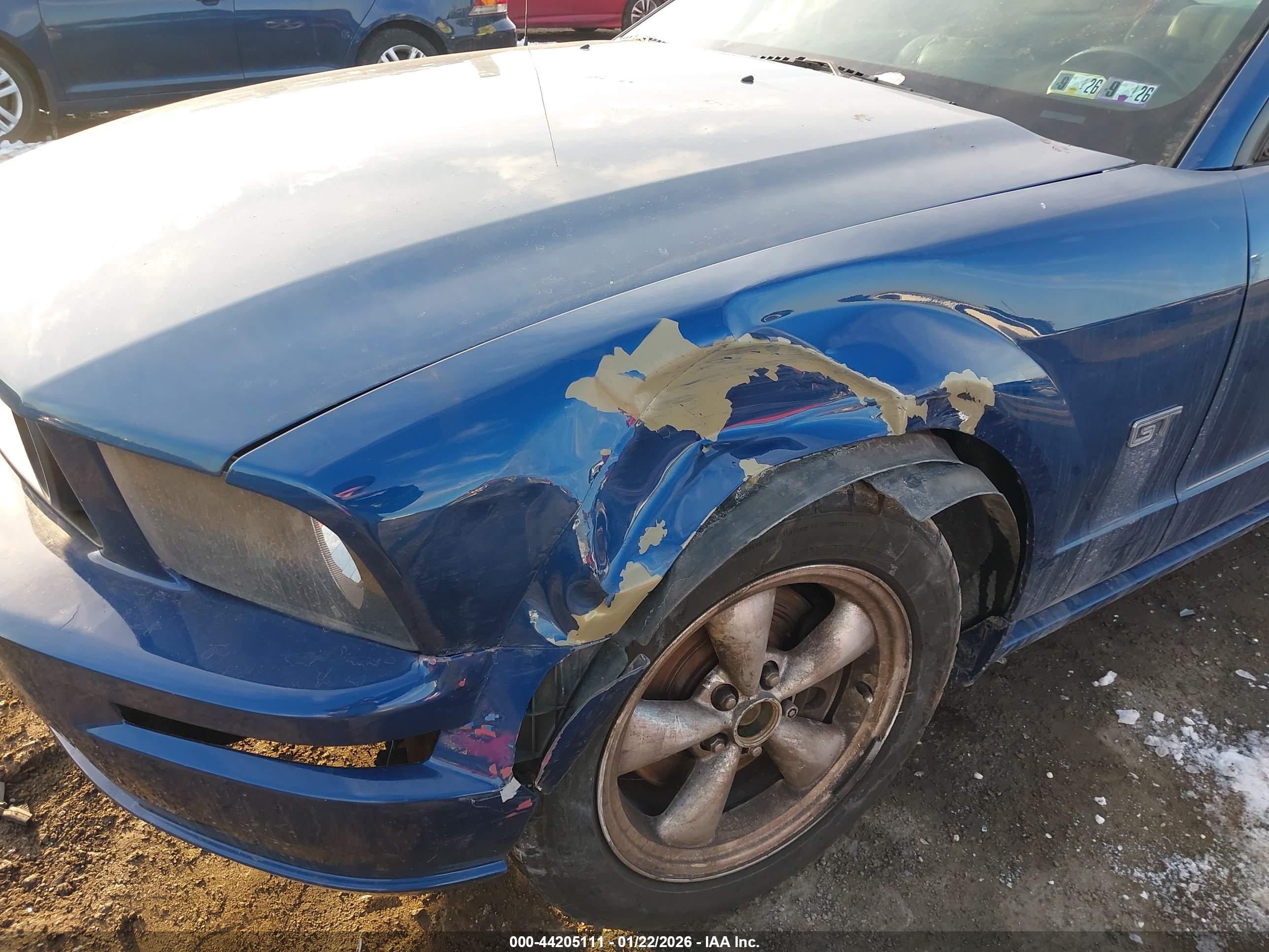 FORD MUSTANG image 6
