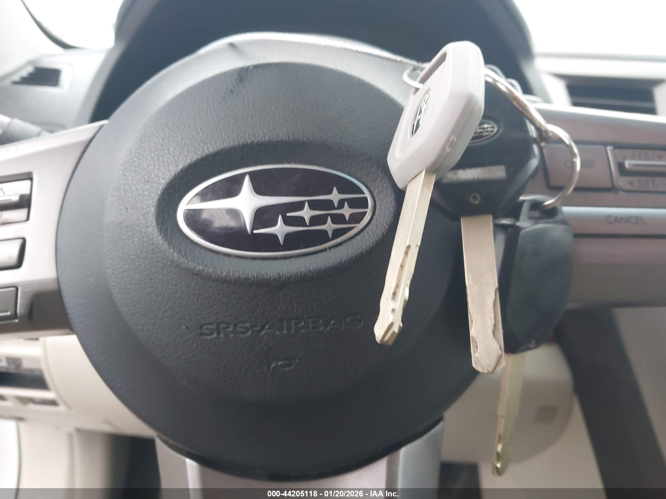 SUBARU OUTBACK image 11