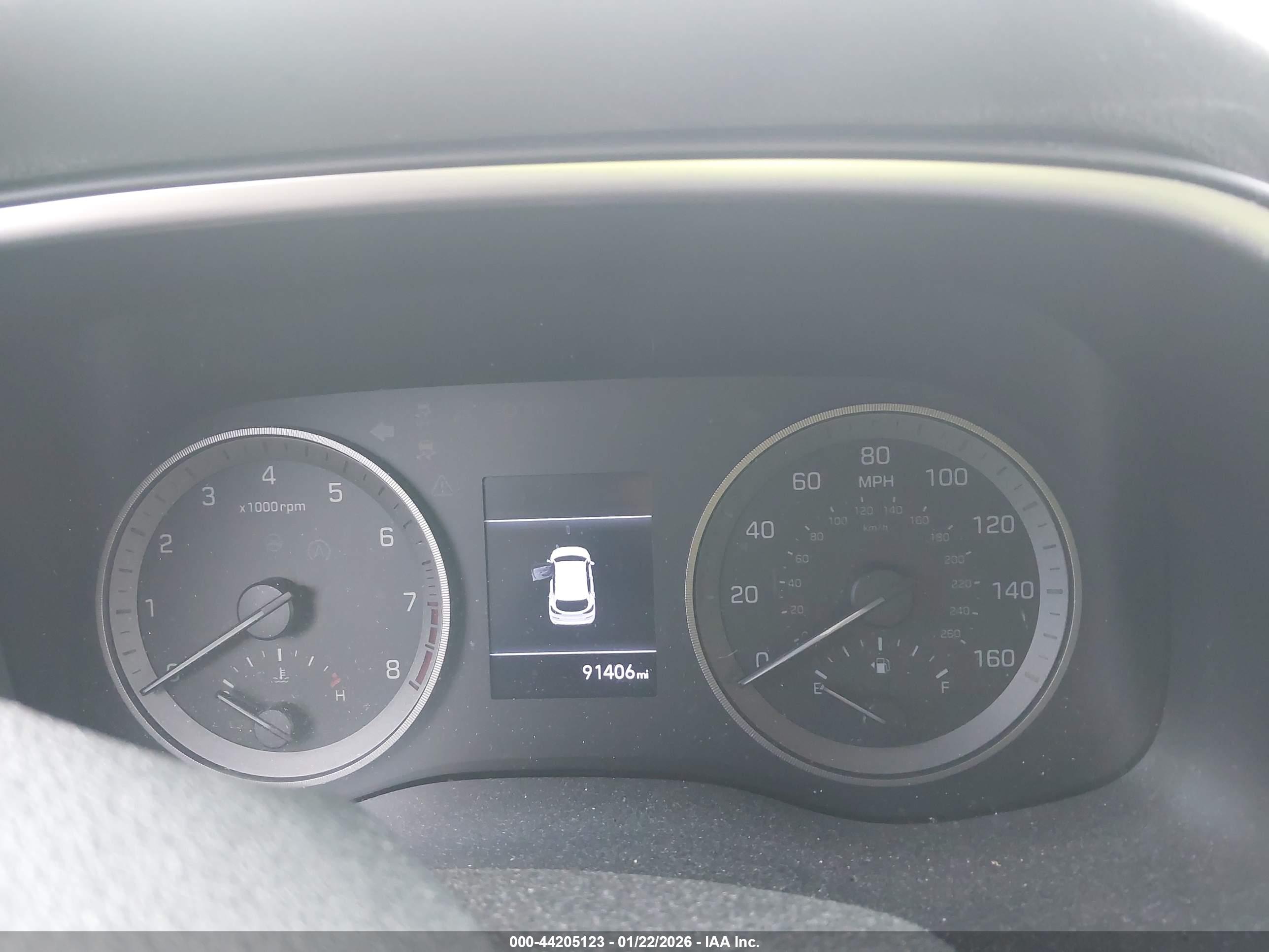 HYUNDAI TUCSON image 7