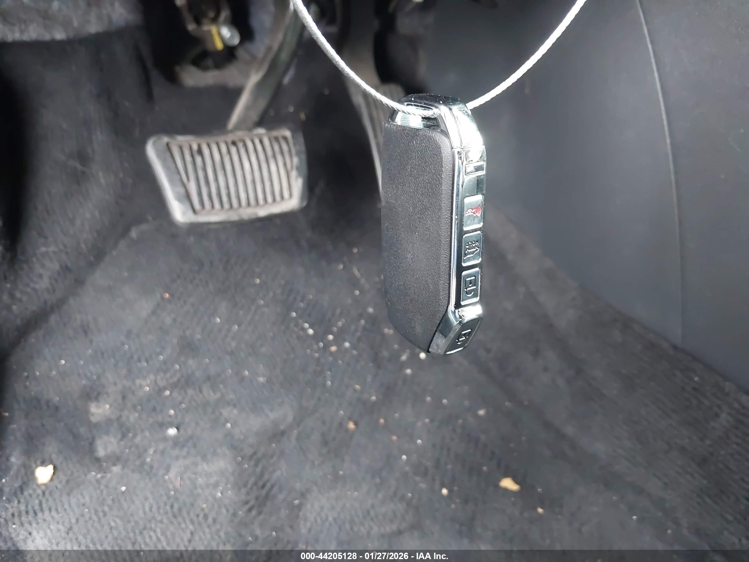 KIA NIRO image 11