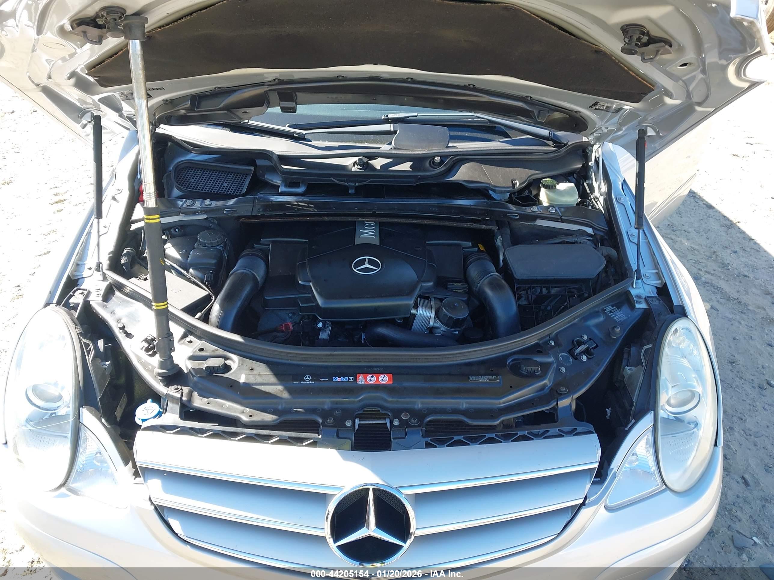 MERCEDES-BENZ R image 10