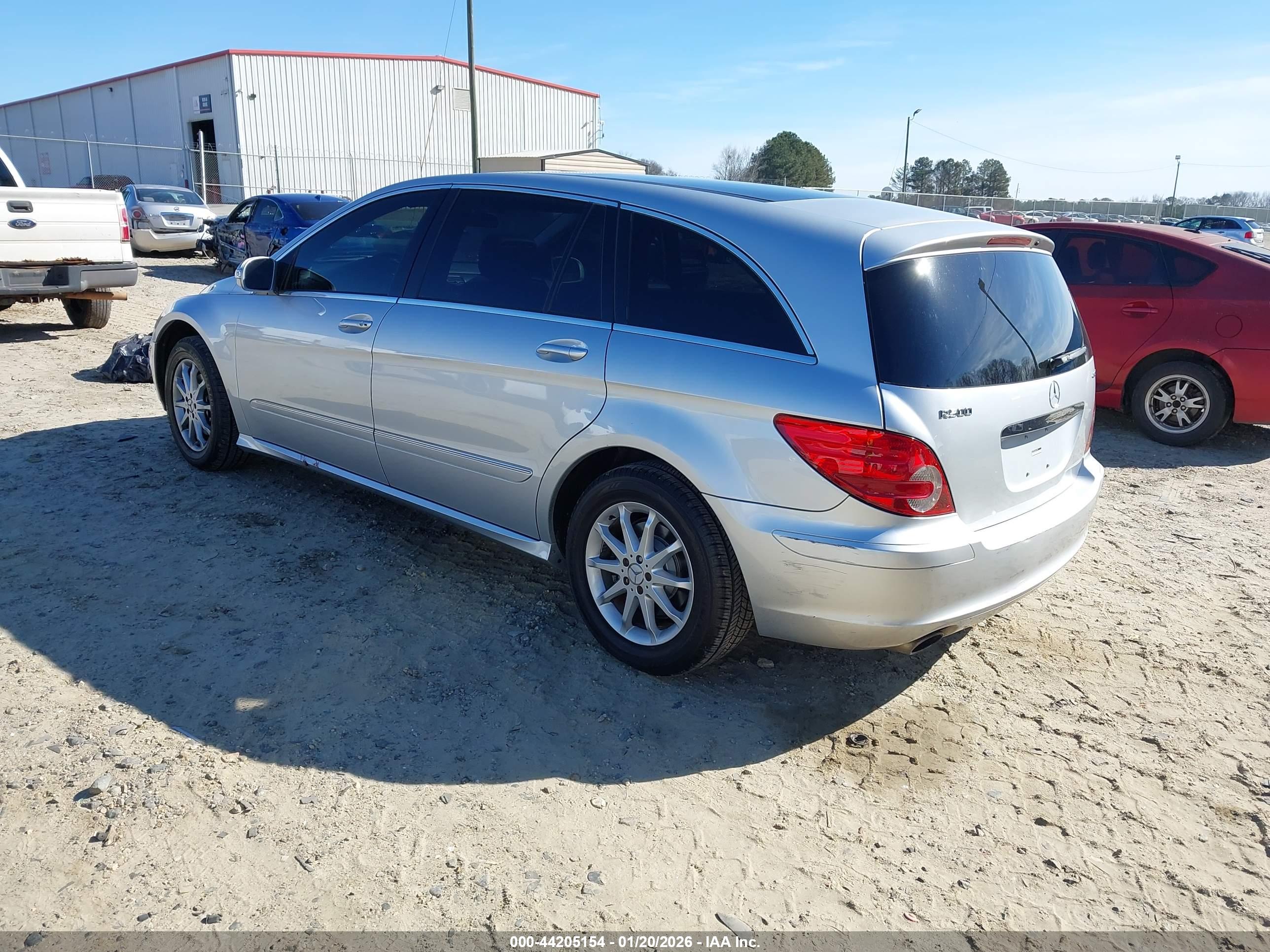 MERCEDES-BENZ R image 3