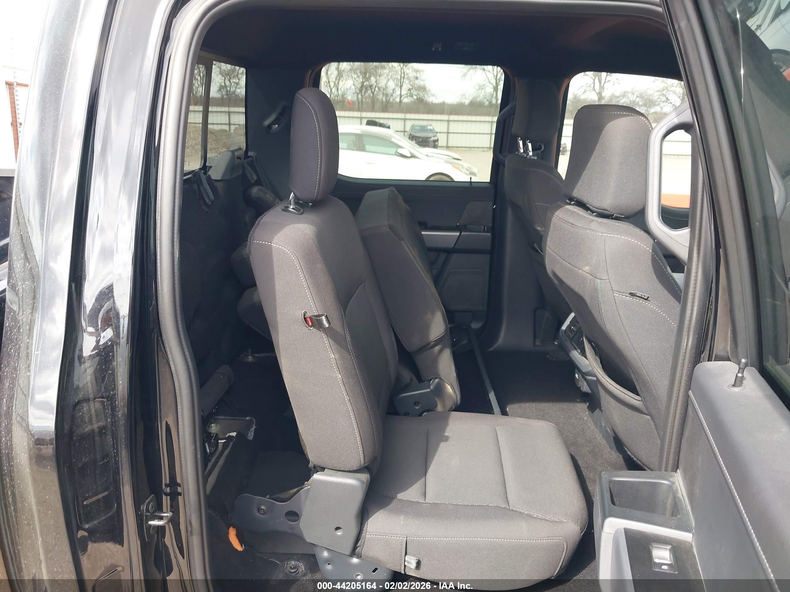 FORD F-150 image 8