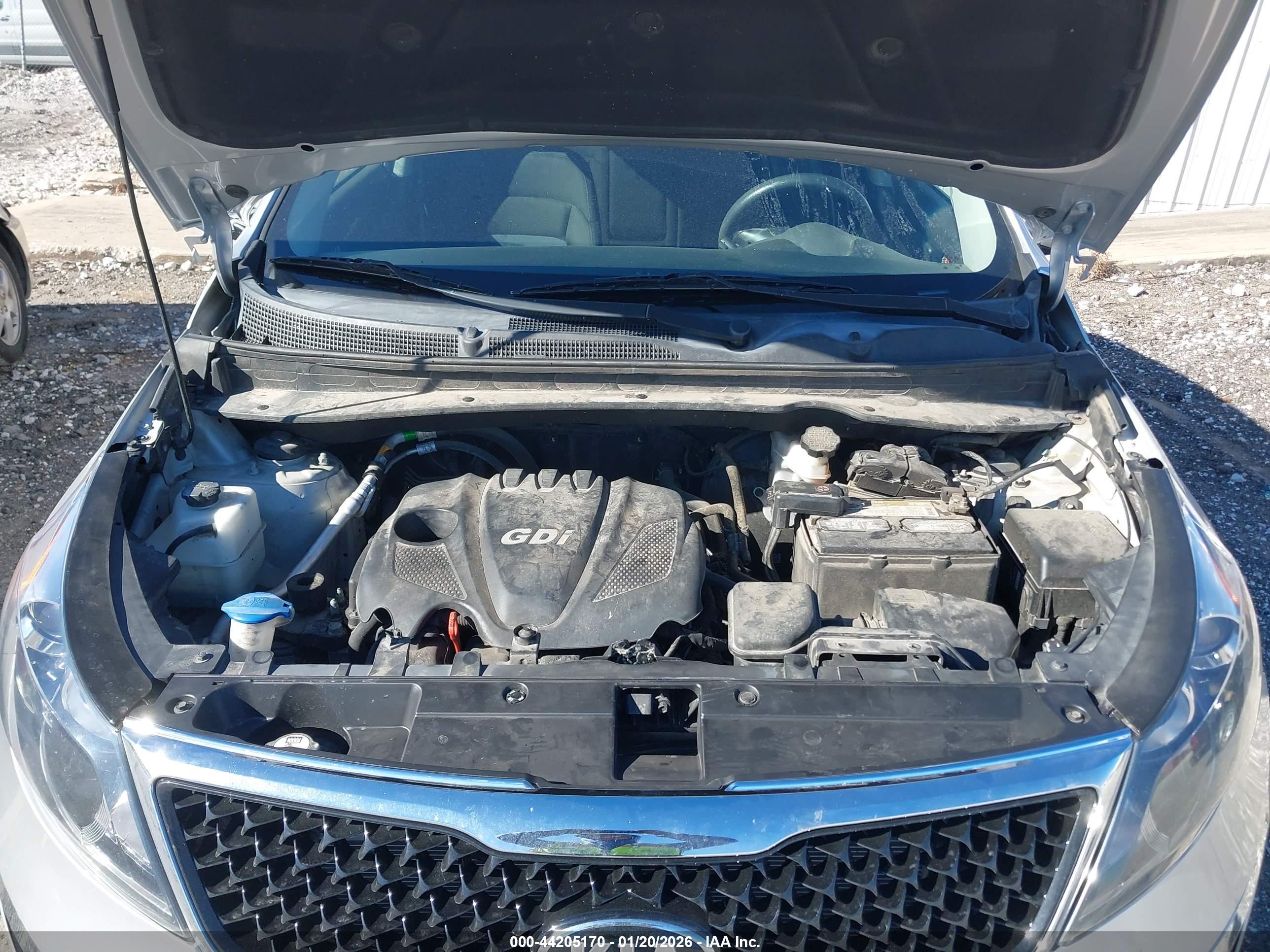 KIA SPORTAGE image 10