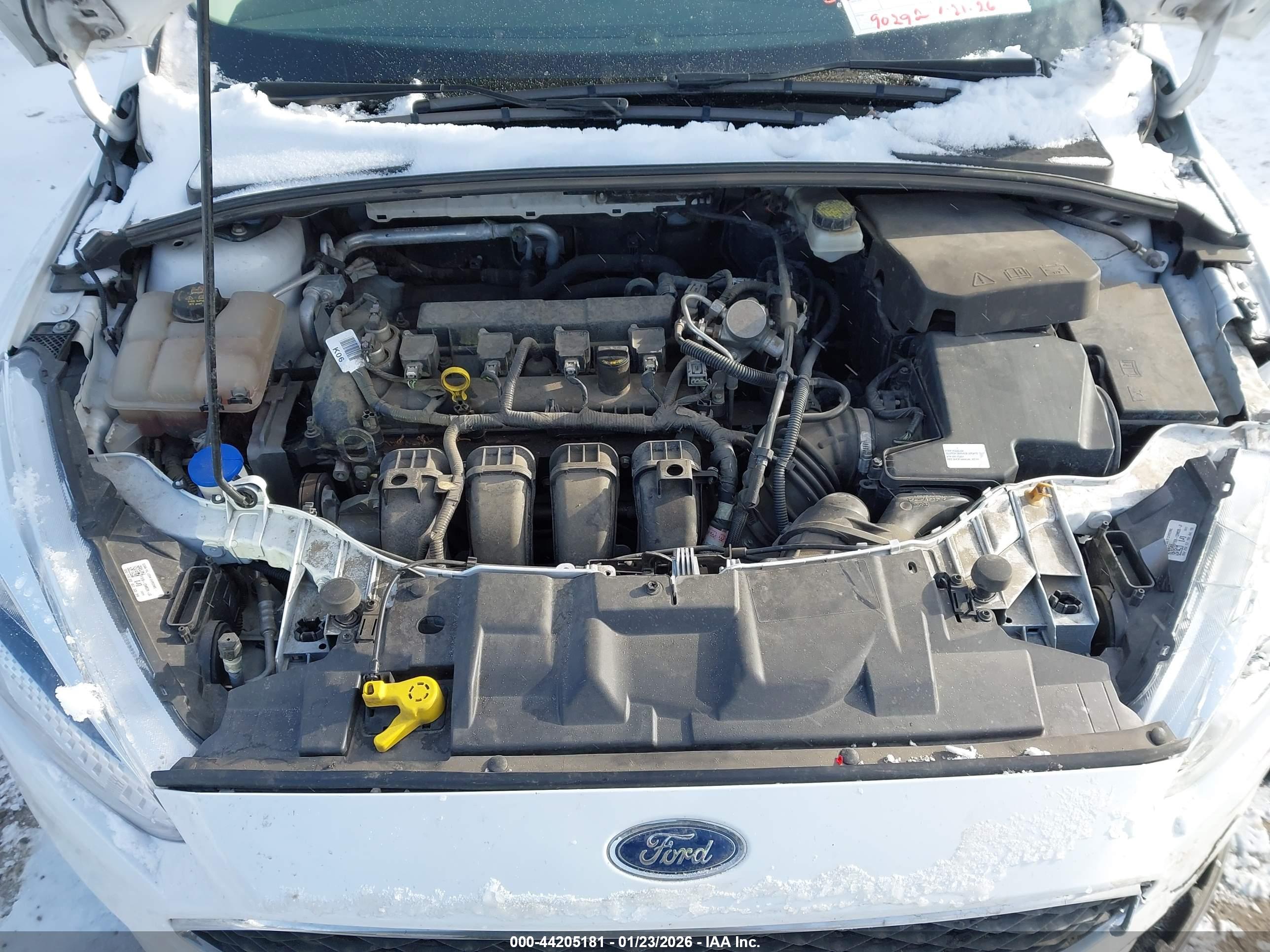 FORD FOCUS image 10