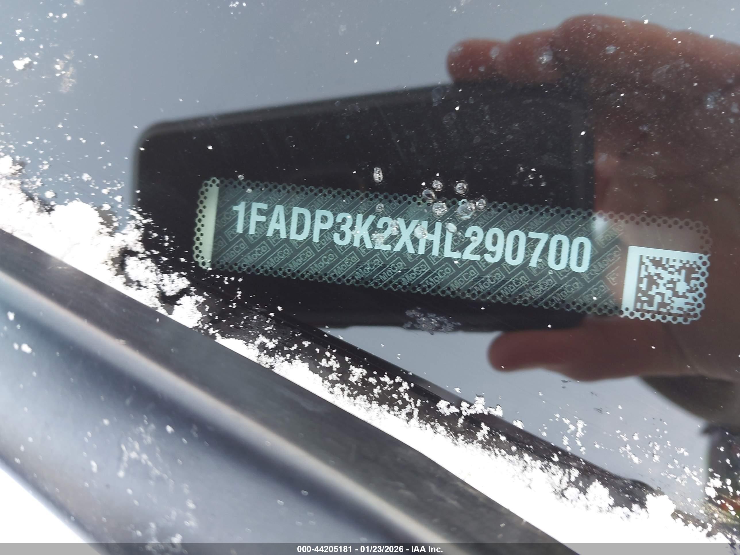 FORD FOCUS image 9
