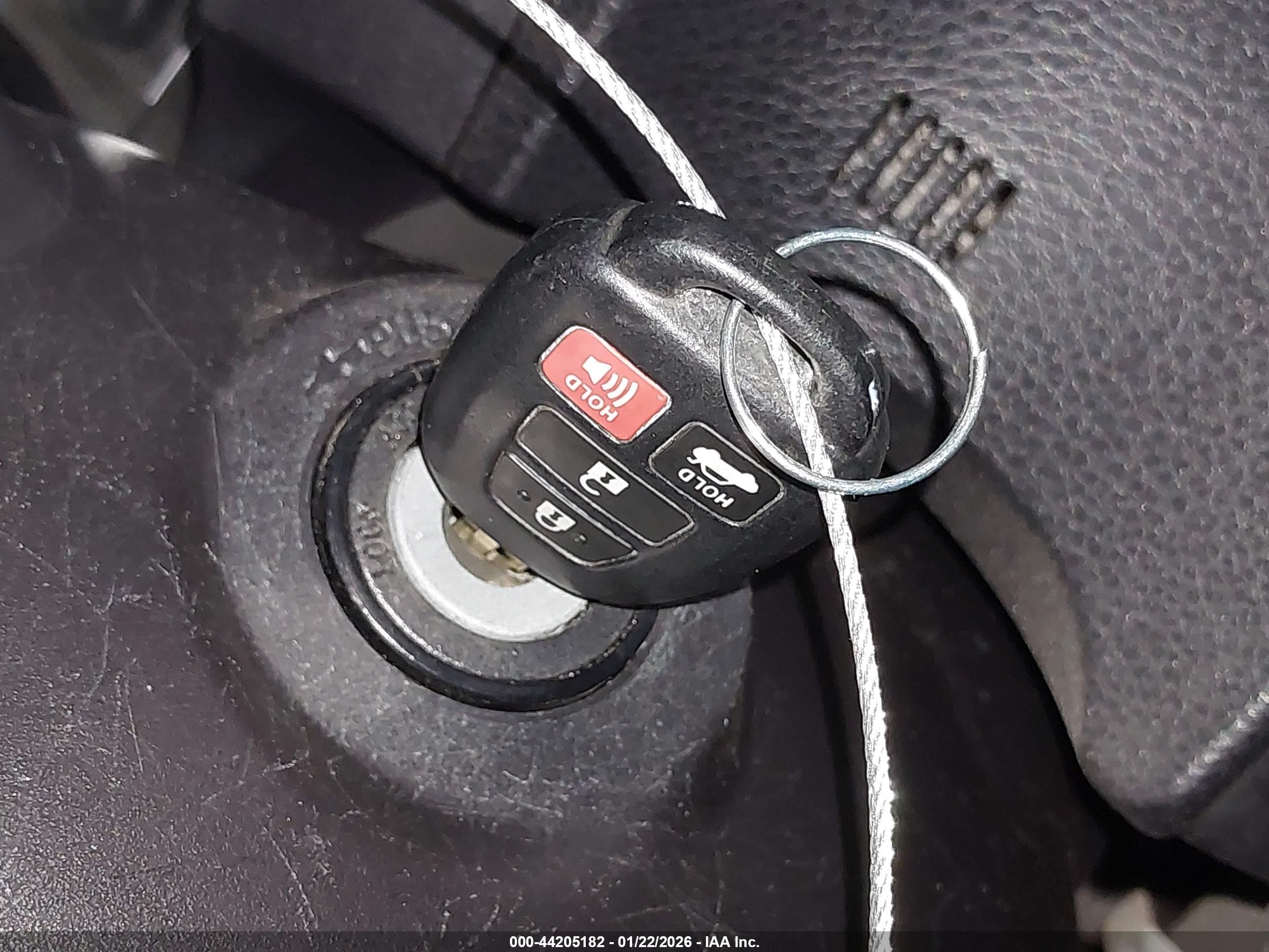 TOYOTA COROLLA image 11