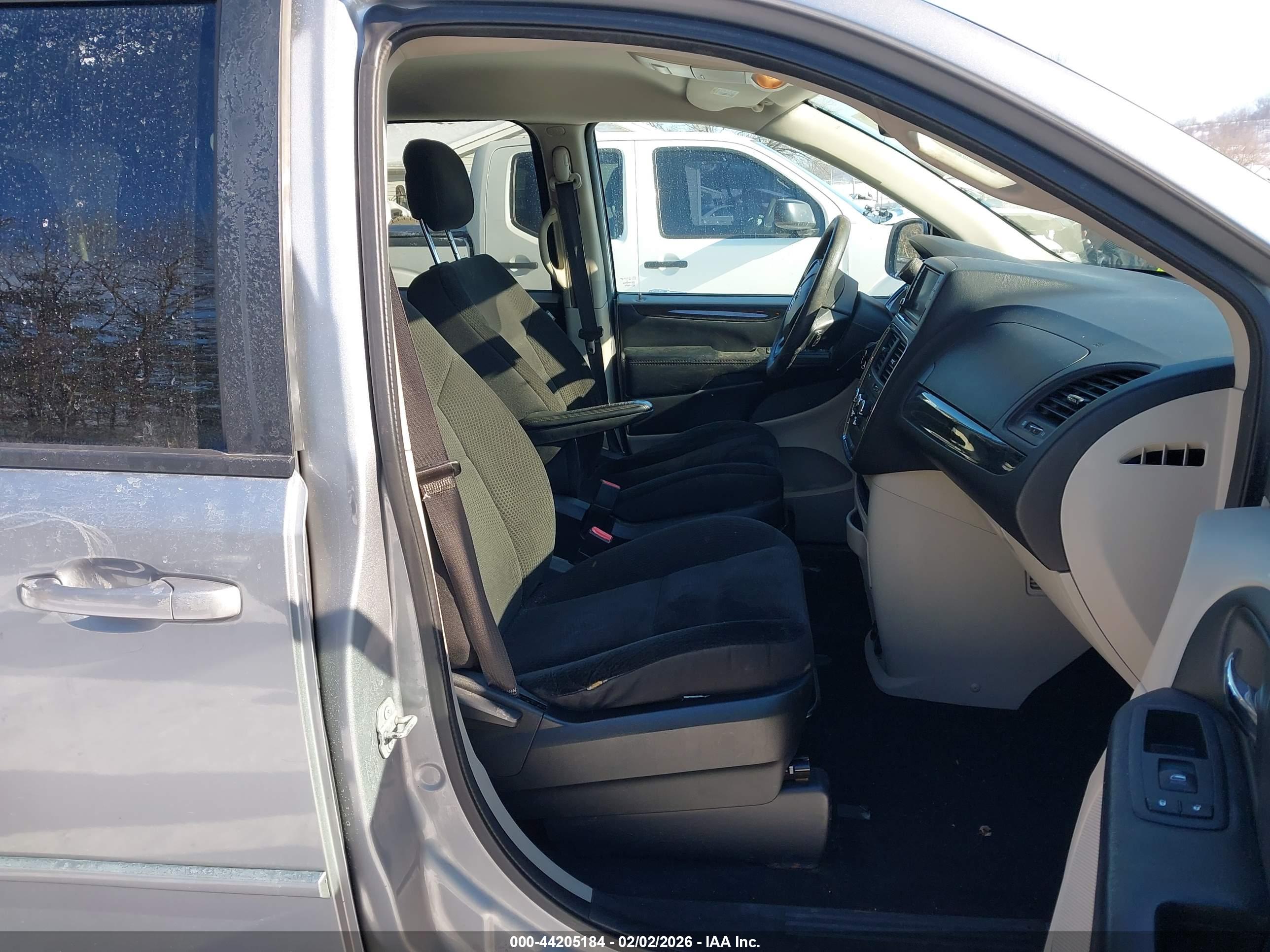 DODGE GRAND image 5
