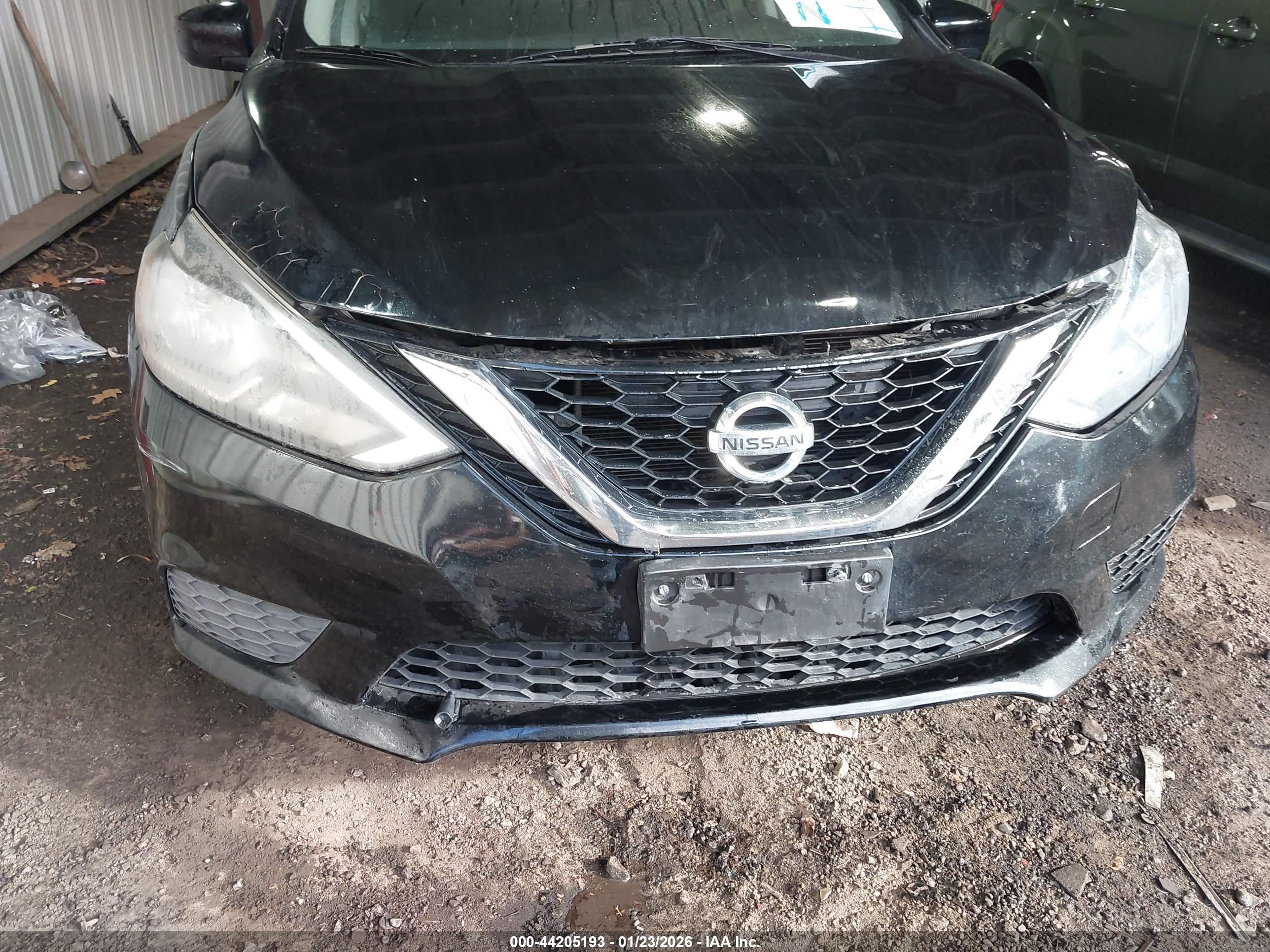 NISSAN SENTRA image 6