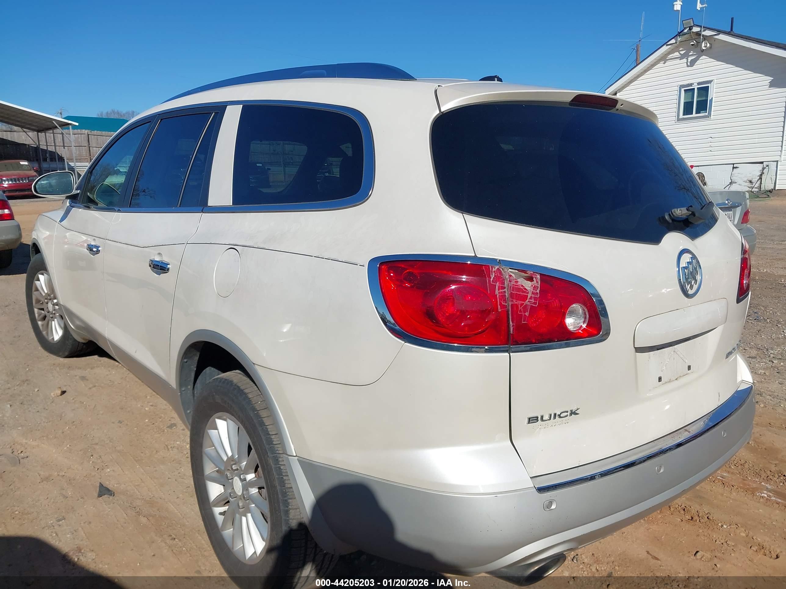 BUICK ENCLAVE image 3