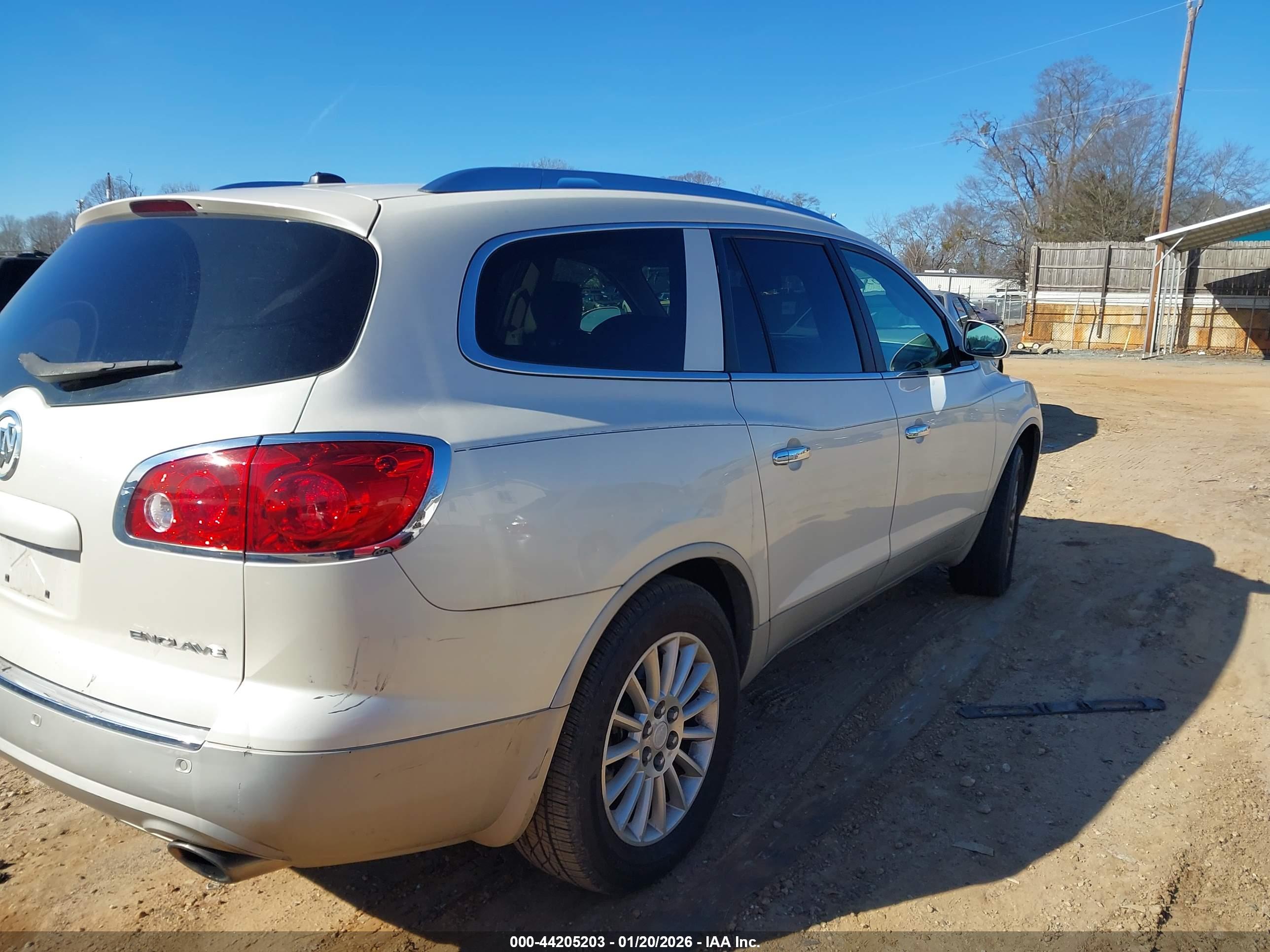 BUICK ENCLAVE image 4