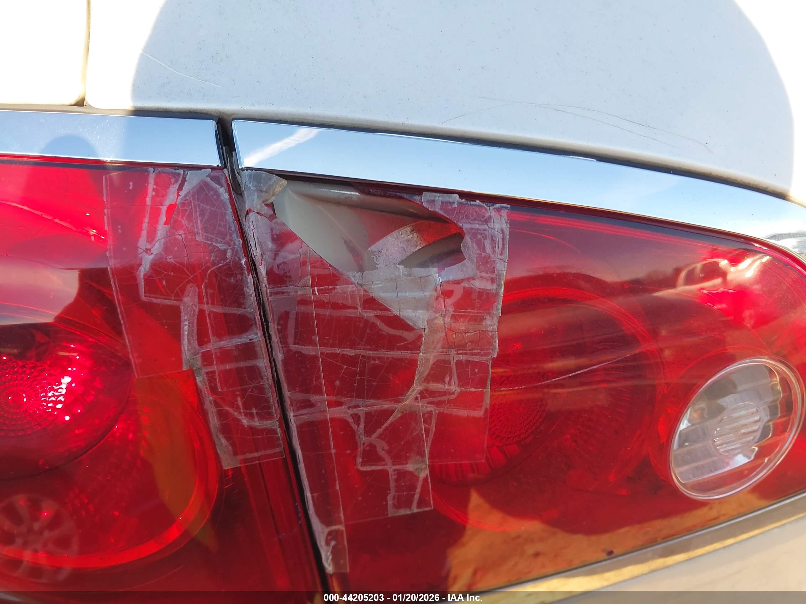 BUICK ENCLAVE image 6