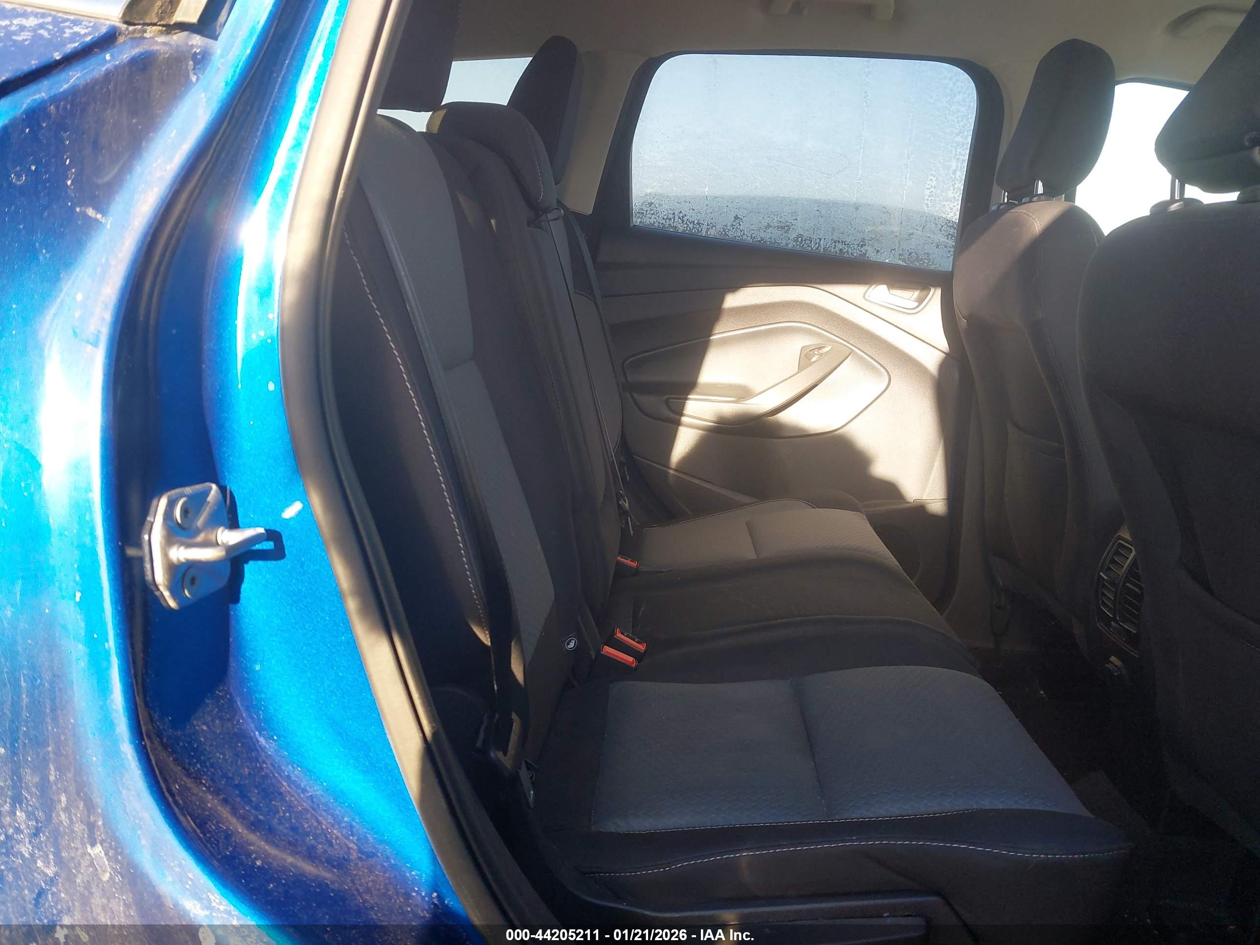 FORD ESCAPE image 8