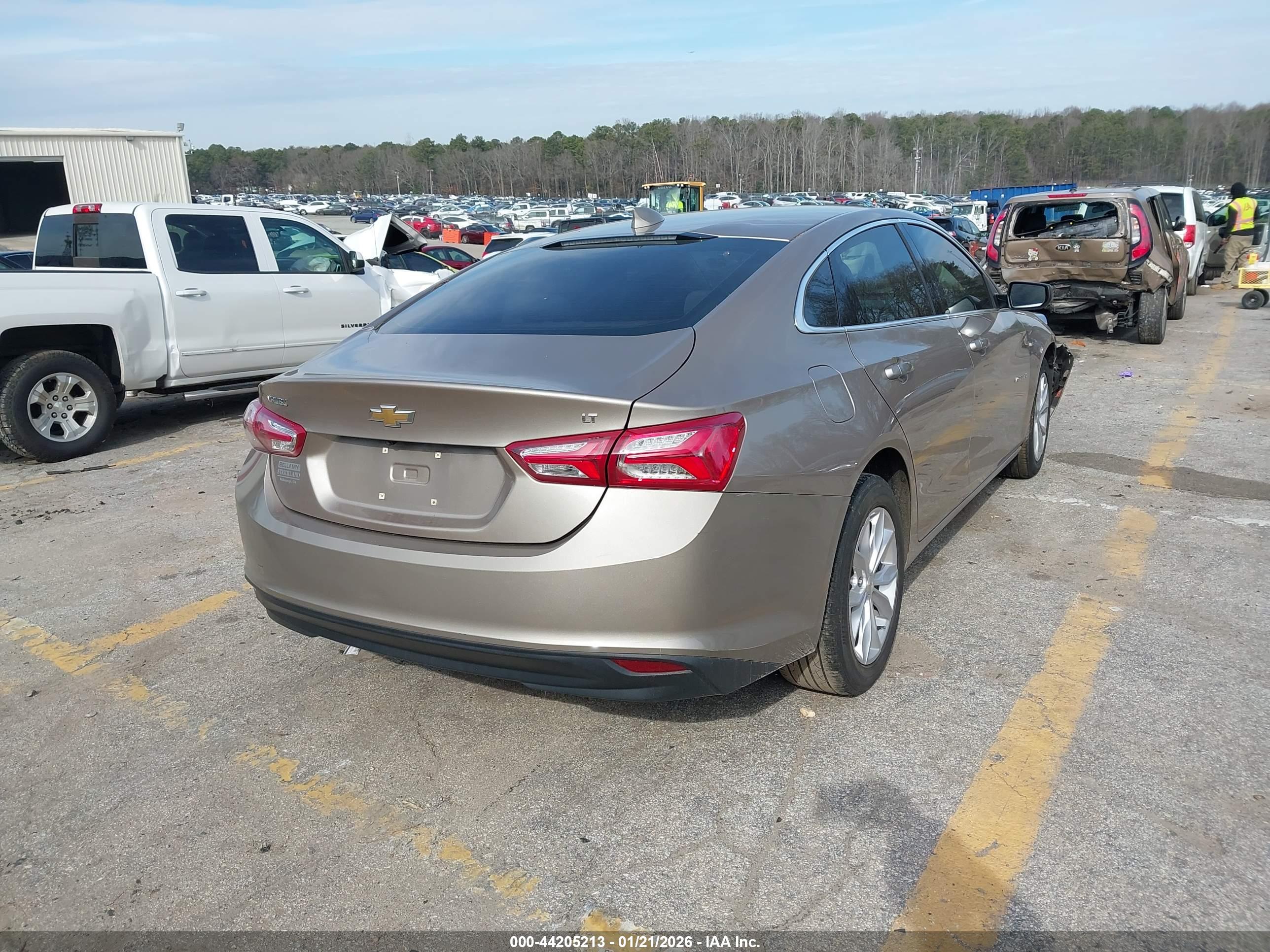 CHEVROLET MALIBU image 4