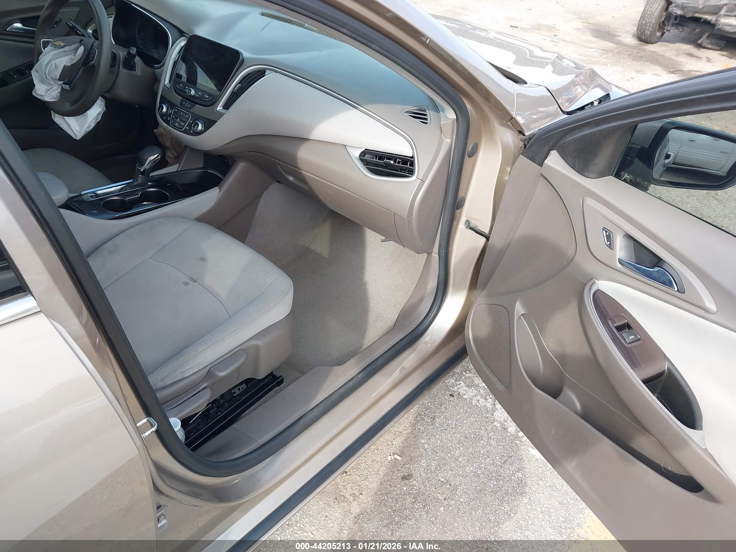 CHEVROLET MALIBU image 5