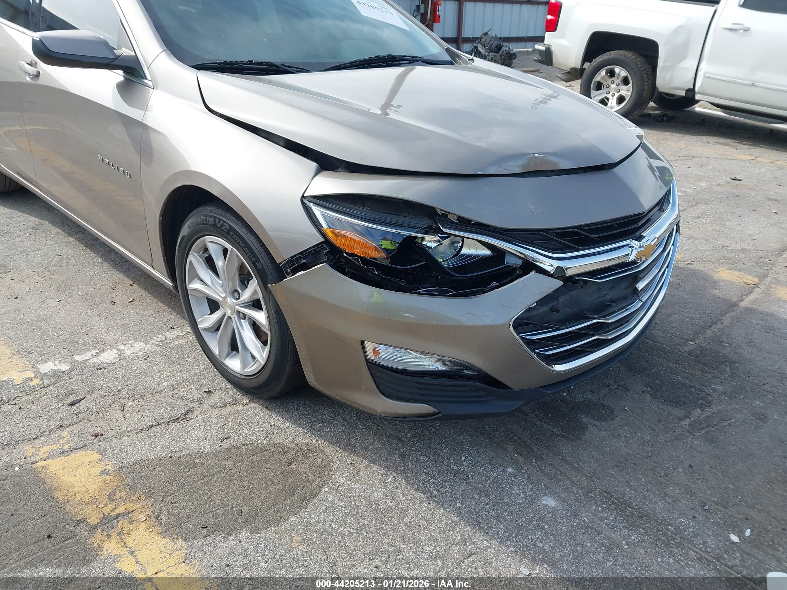 CHEVROLET MALIBU image 6