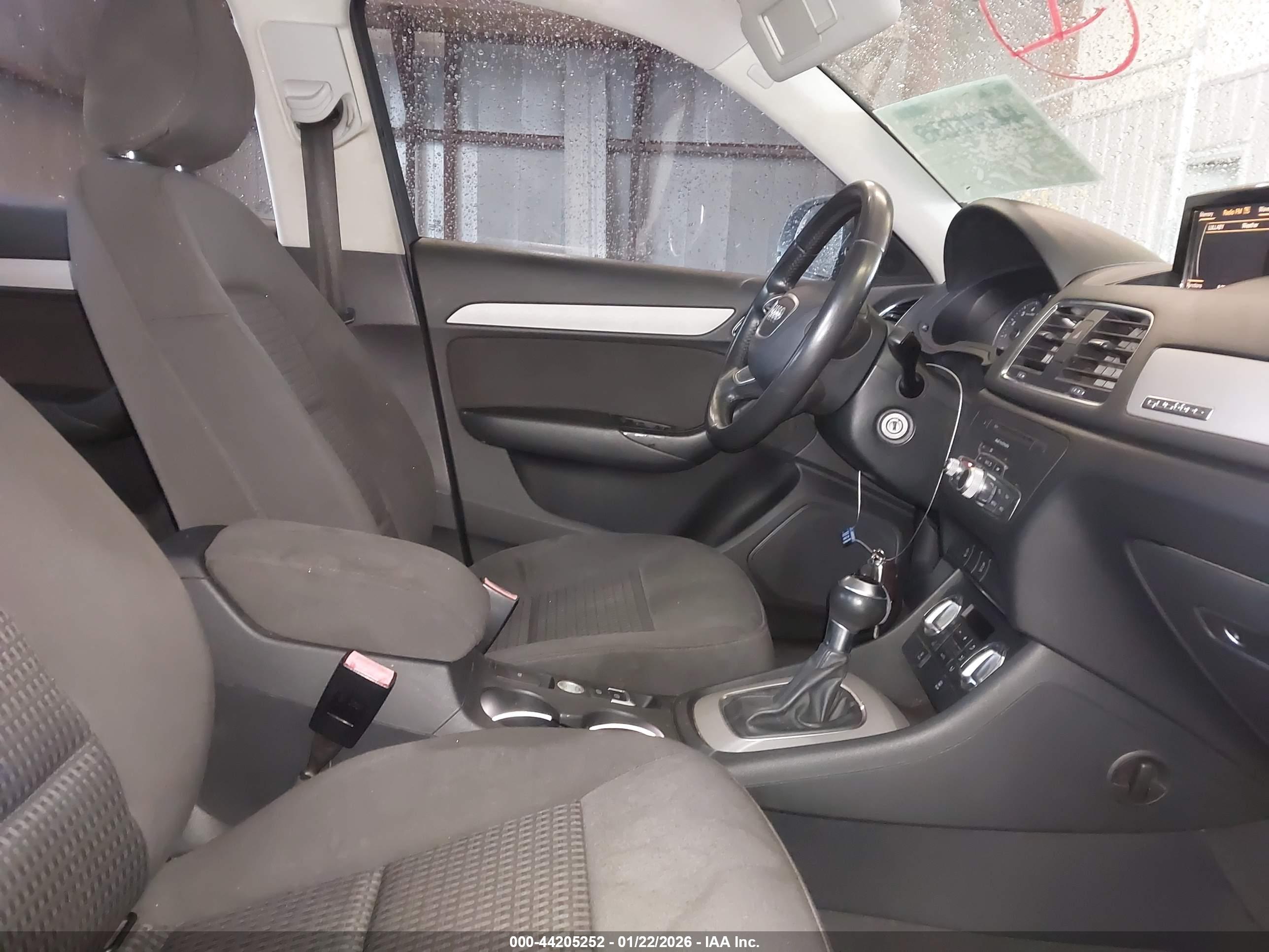 AUDI Q3 image 5