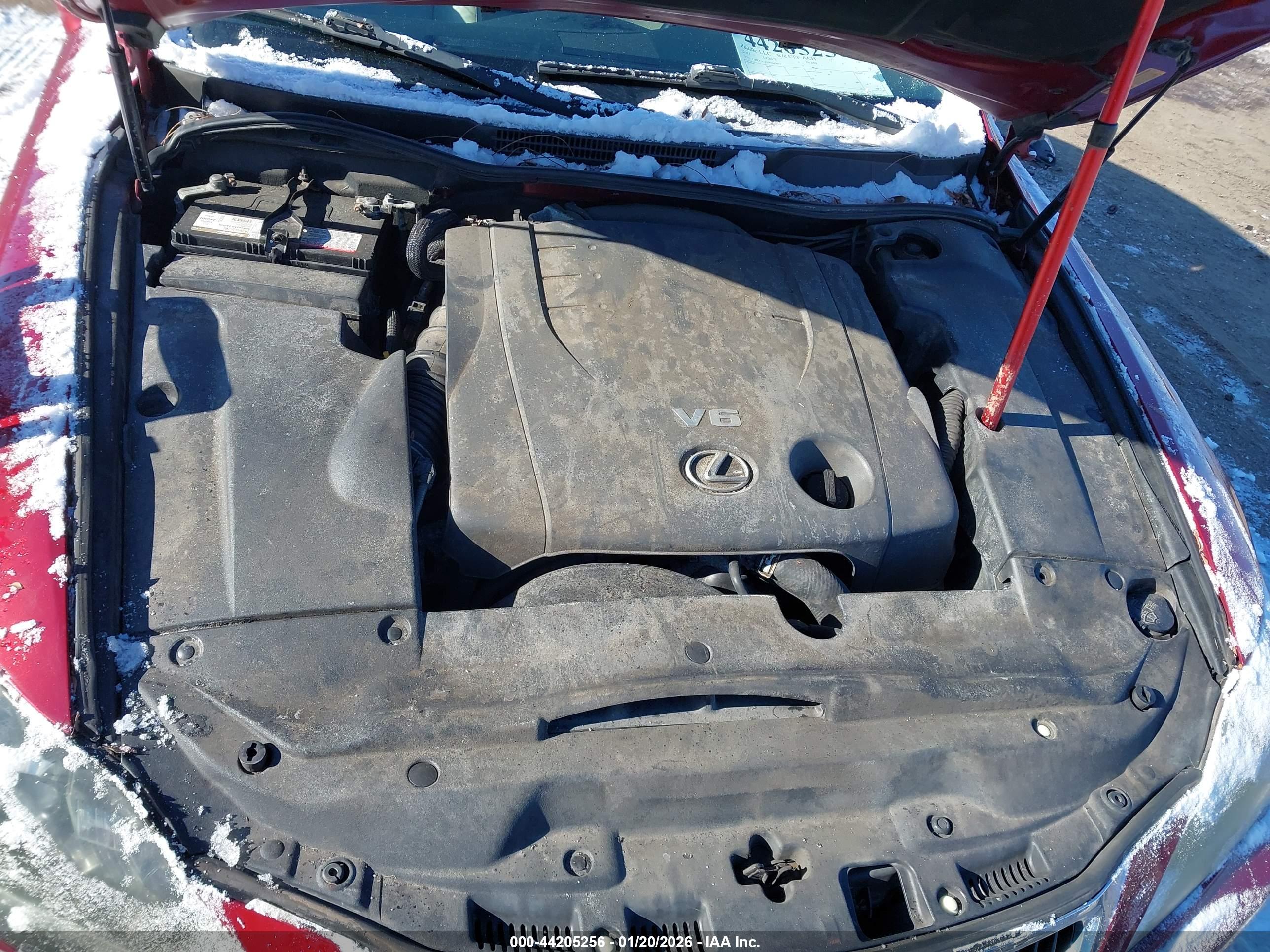 LEXUS IS image 10
