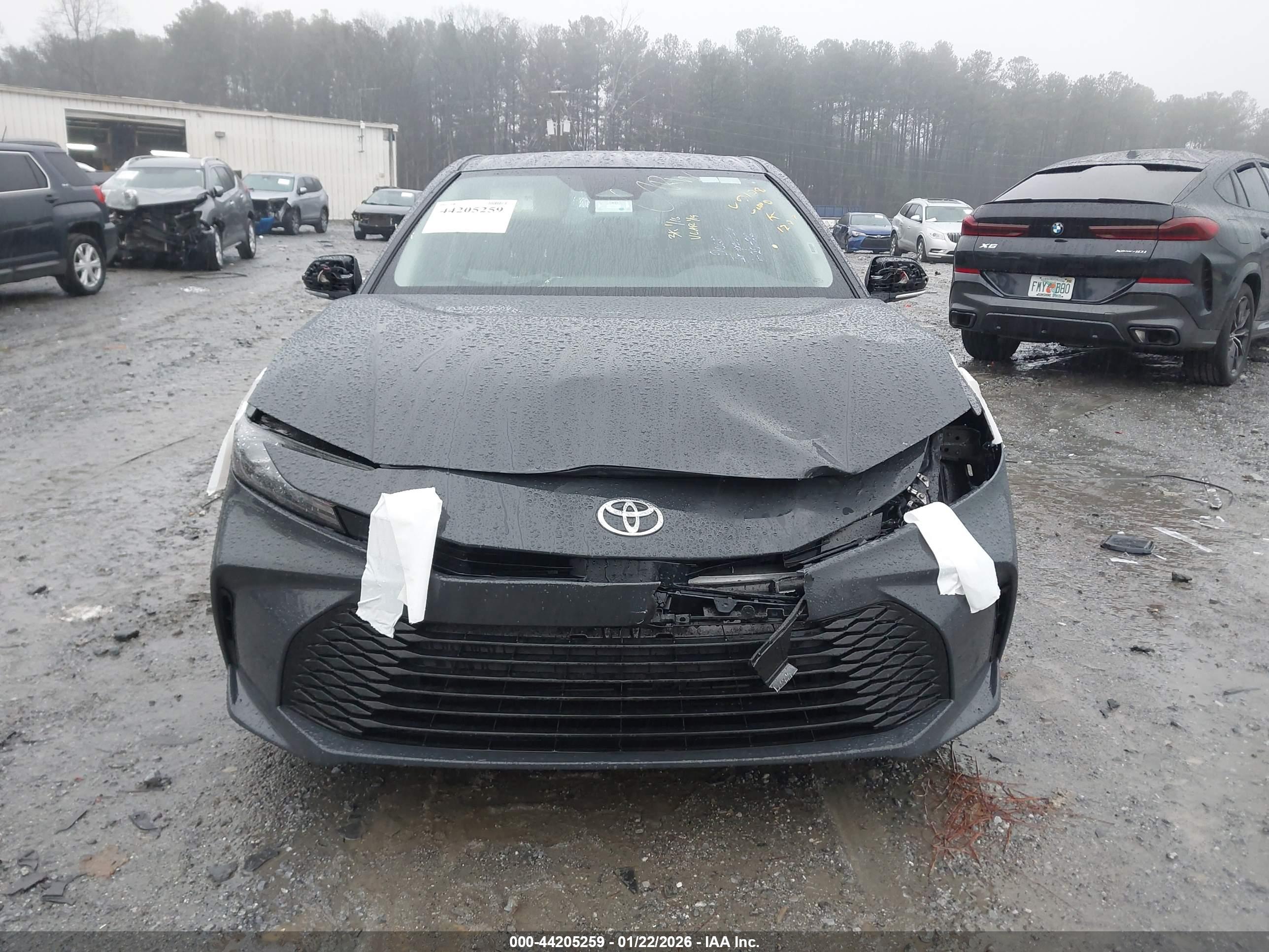 TOYOTA CAMRY image 6