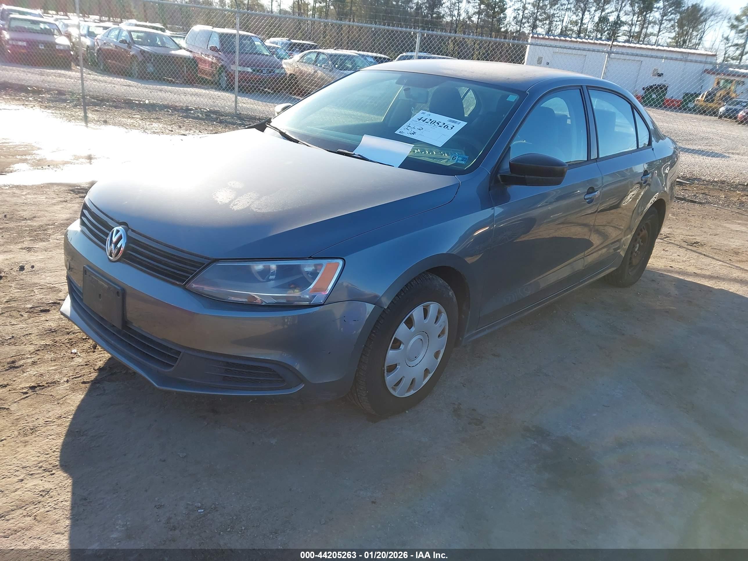 VOLKSWAGEN JETTA image 2
