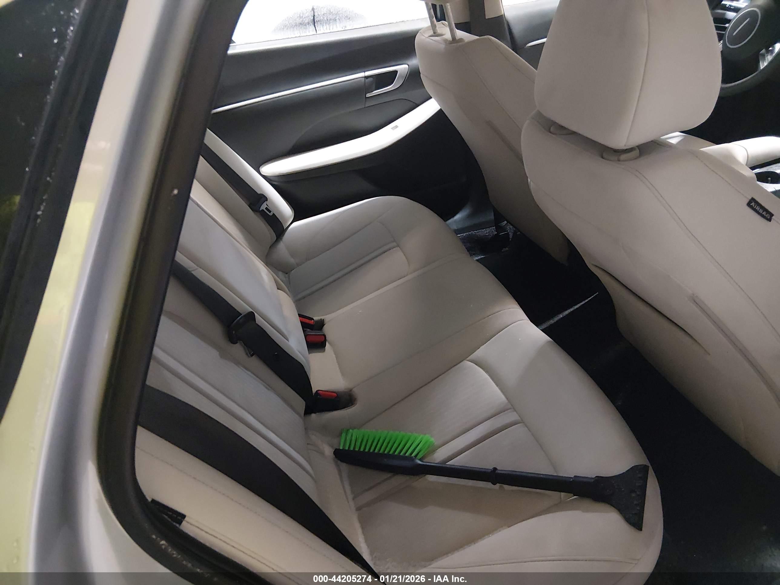 HYUNDAI SONATA image 8