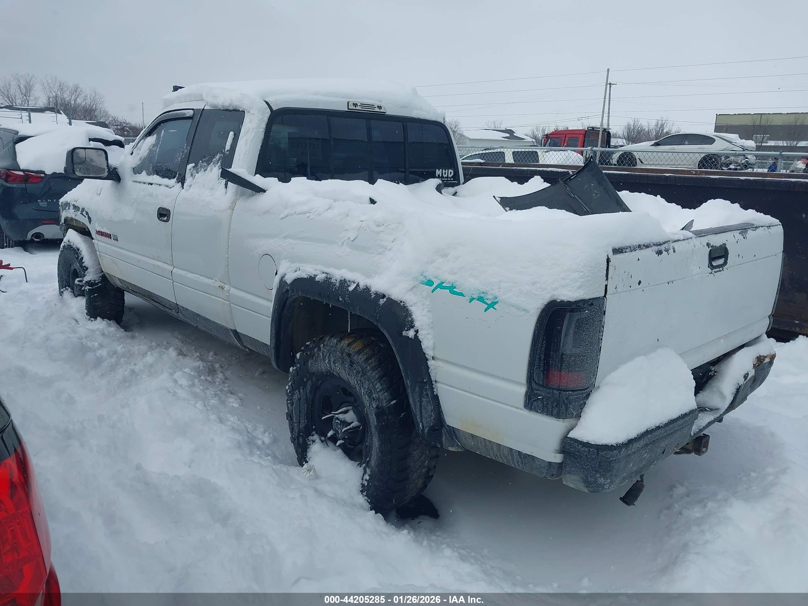 DODGE RAM image 3