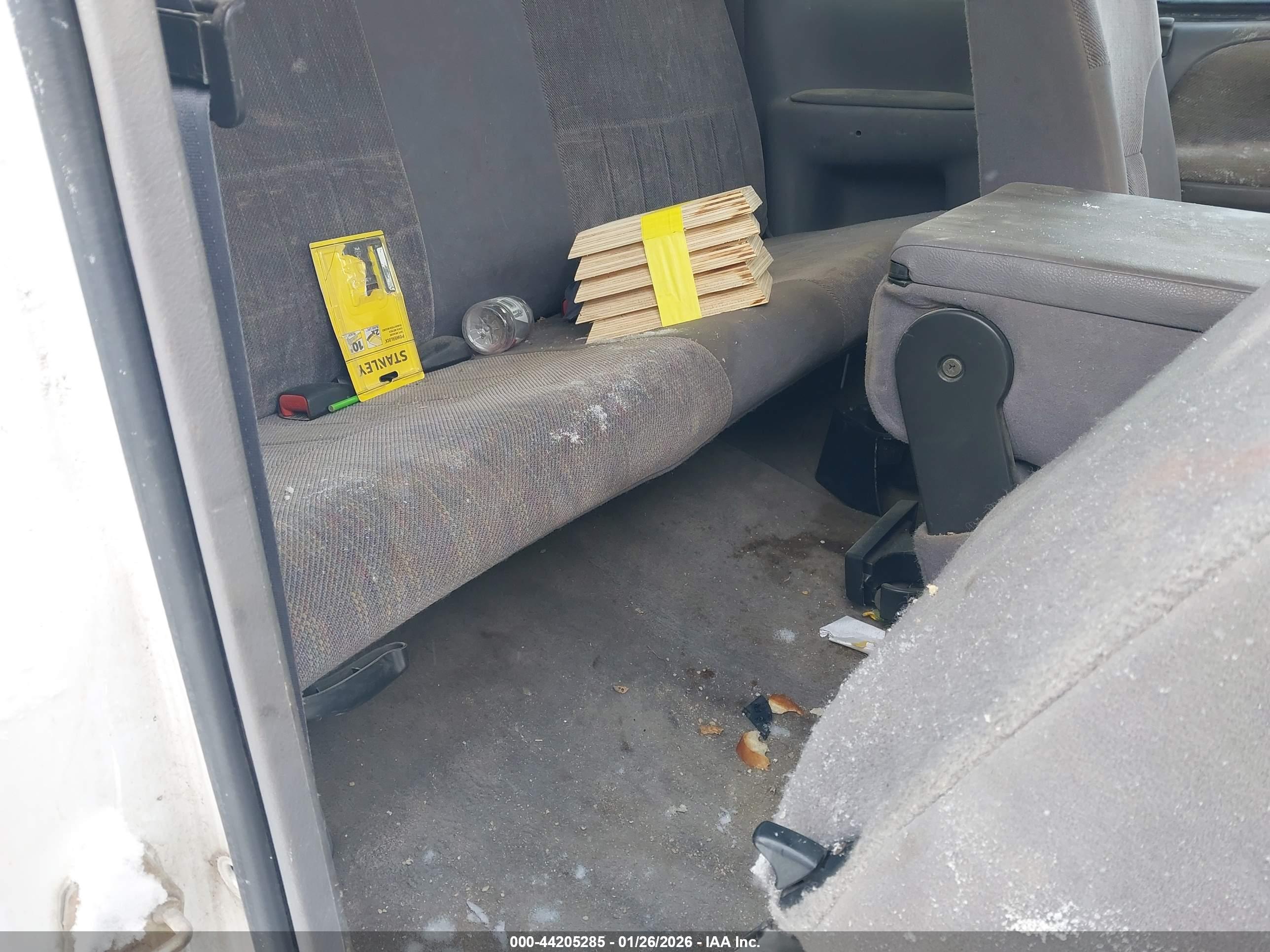 DODGE RAM image 8